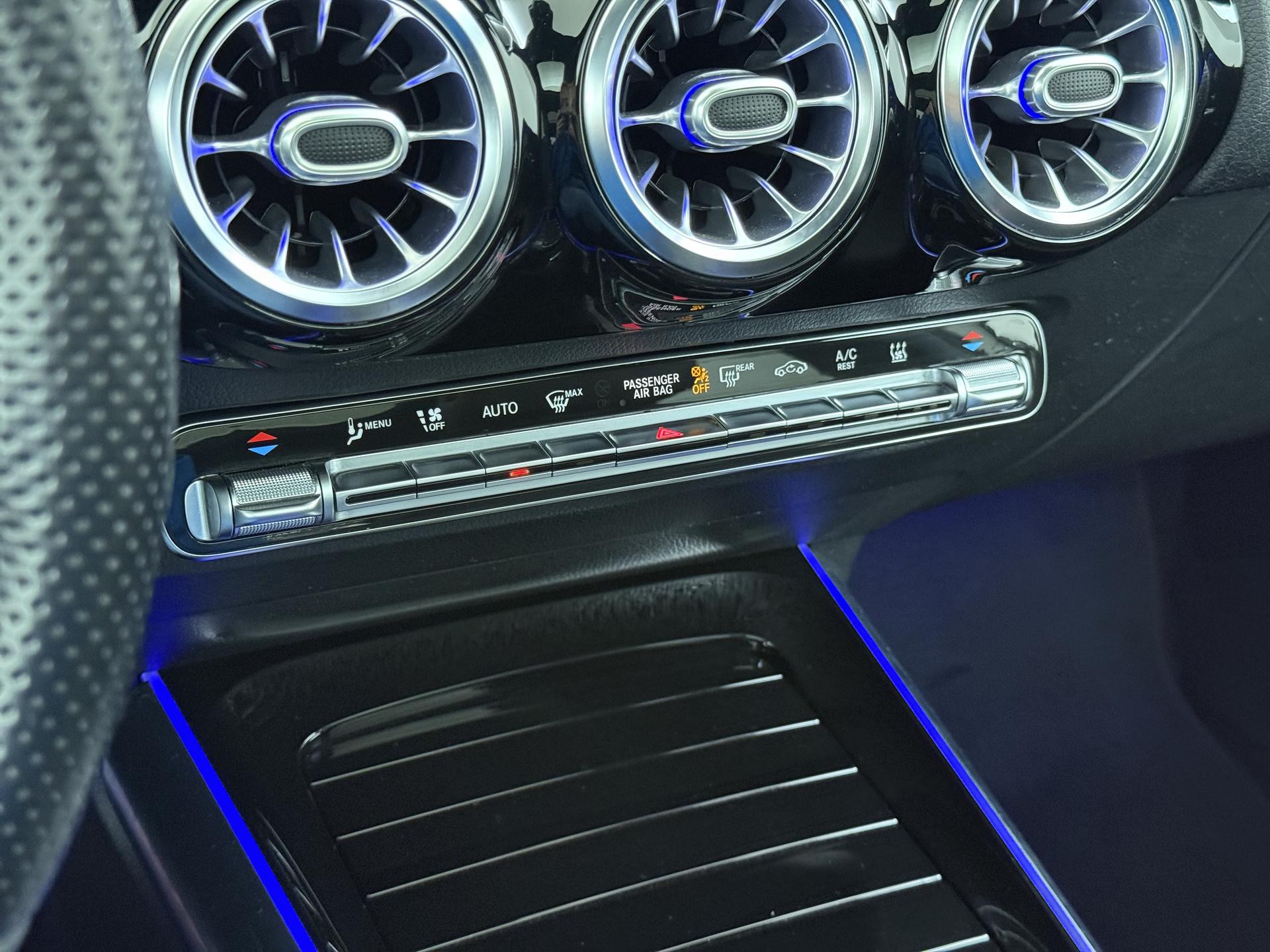 Mercedes-Benz GLA 250 e AMG Business Solution Limited 45