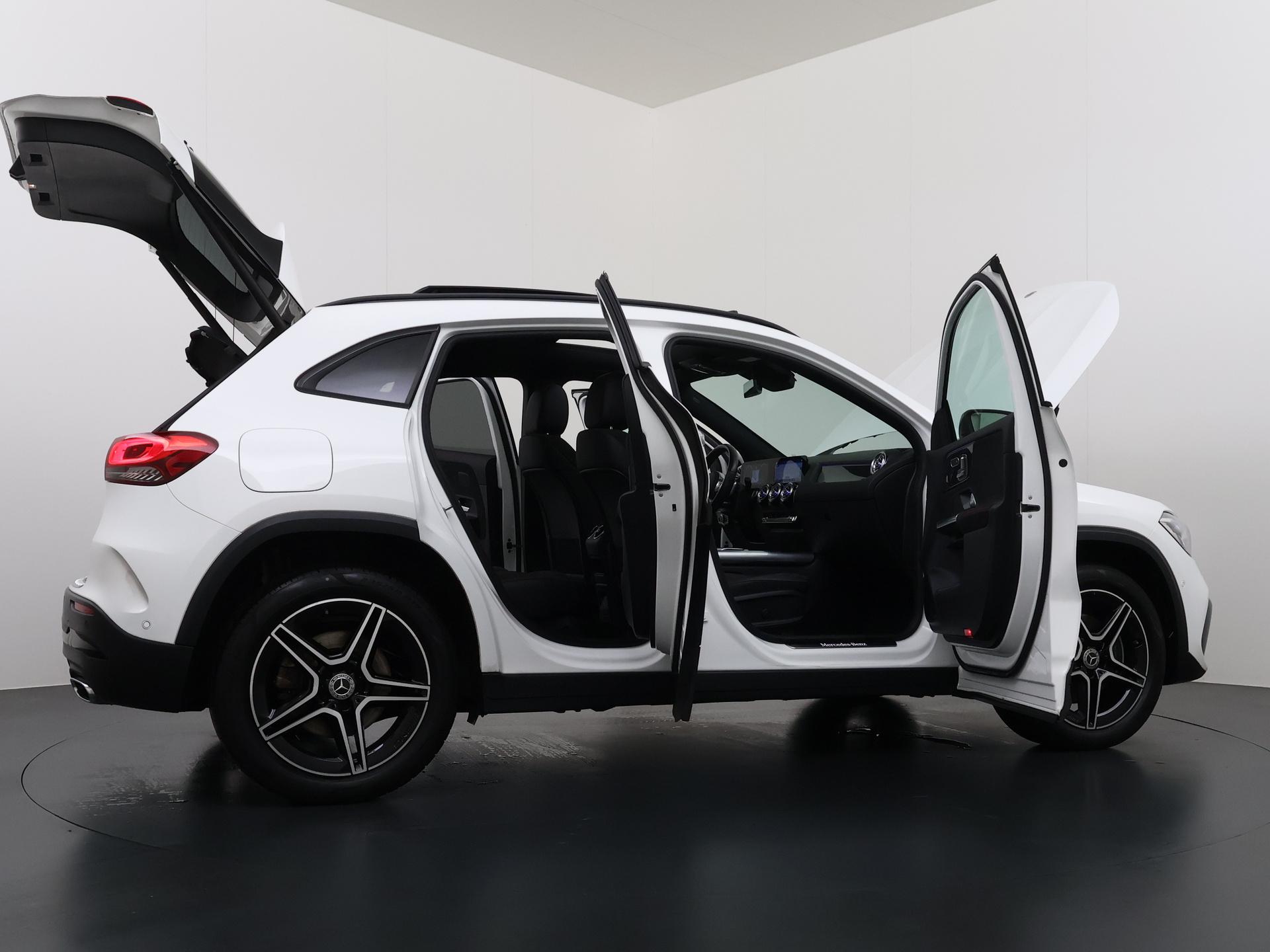 Mercedes-Benz GLA 250 e AMG Business Solution Limited 9