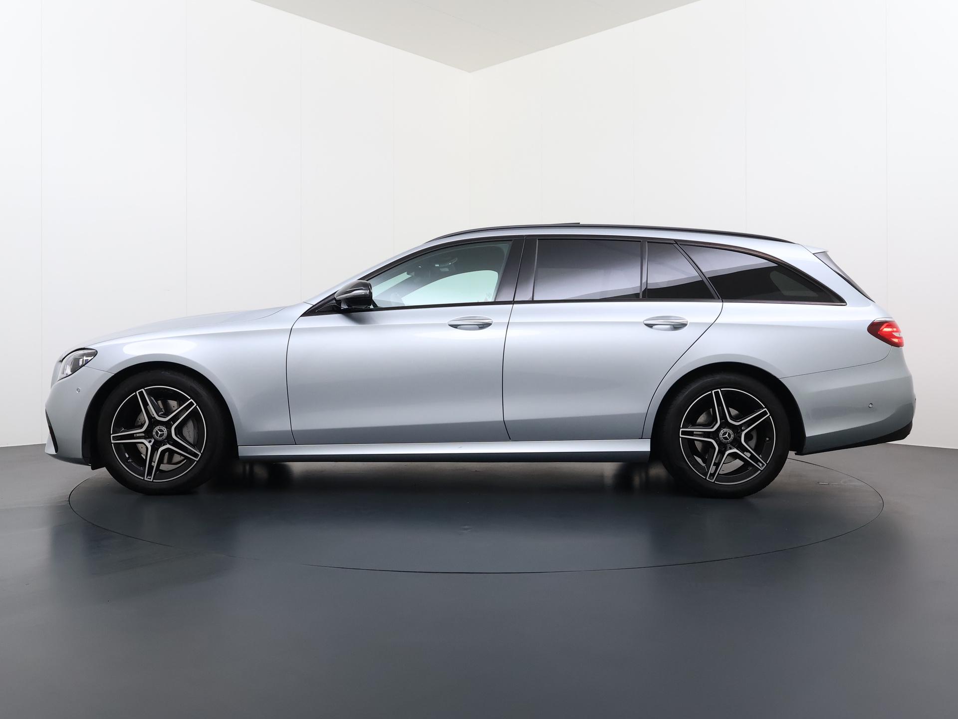 Mercedes-Benz E-Klasse Estate 200 AMG Business Solution 2