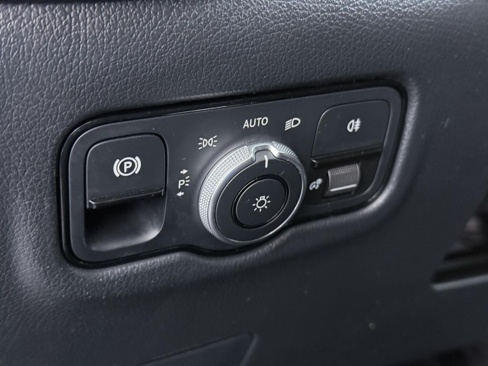 Mercedes-Benz Vito 114 CDI L2 Pro 25