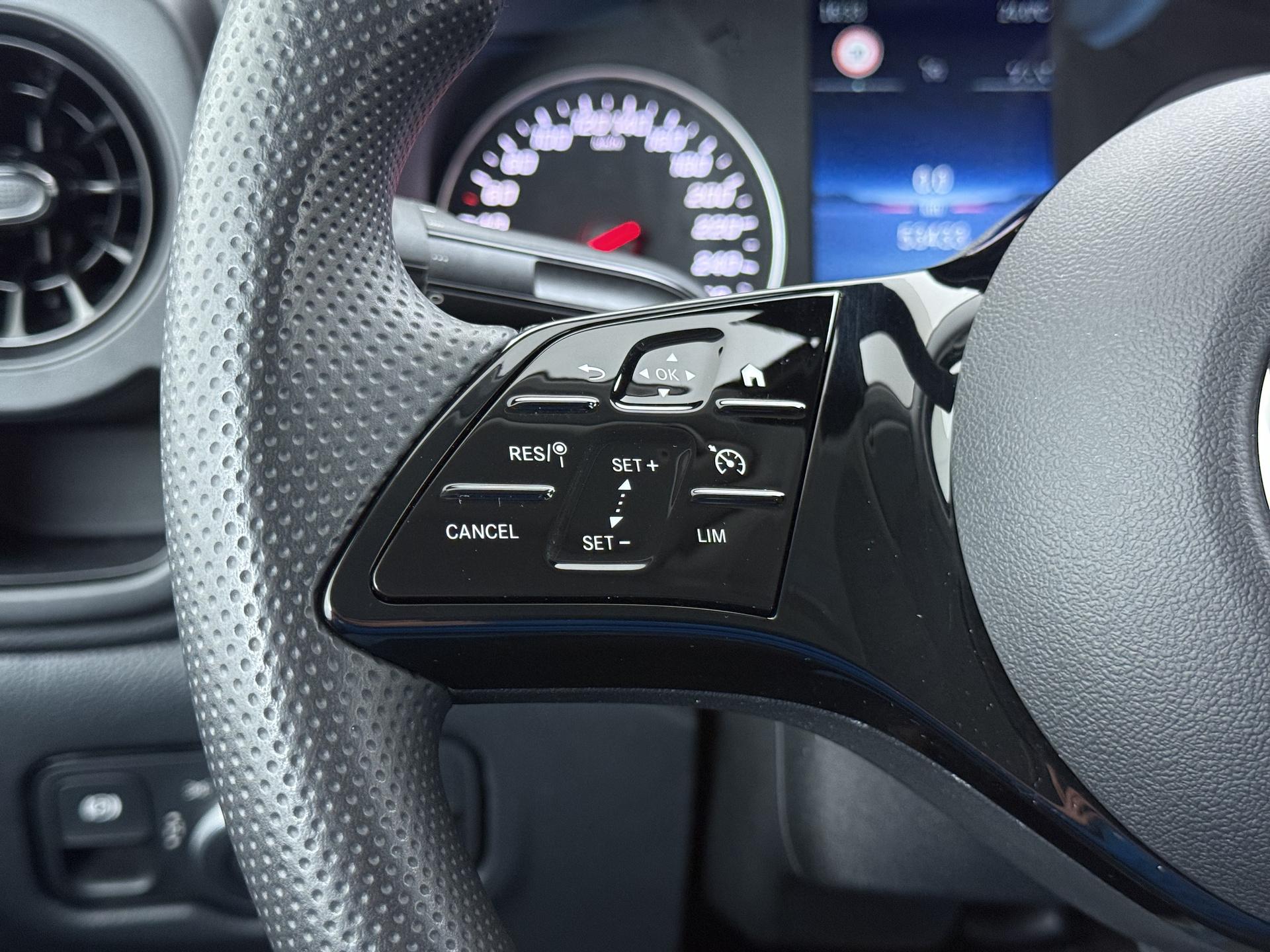 Mercedes-Benz Vito 114 CDI L2 Pro 31