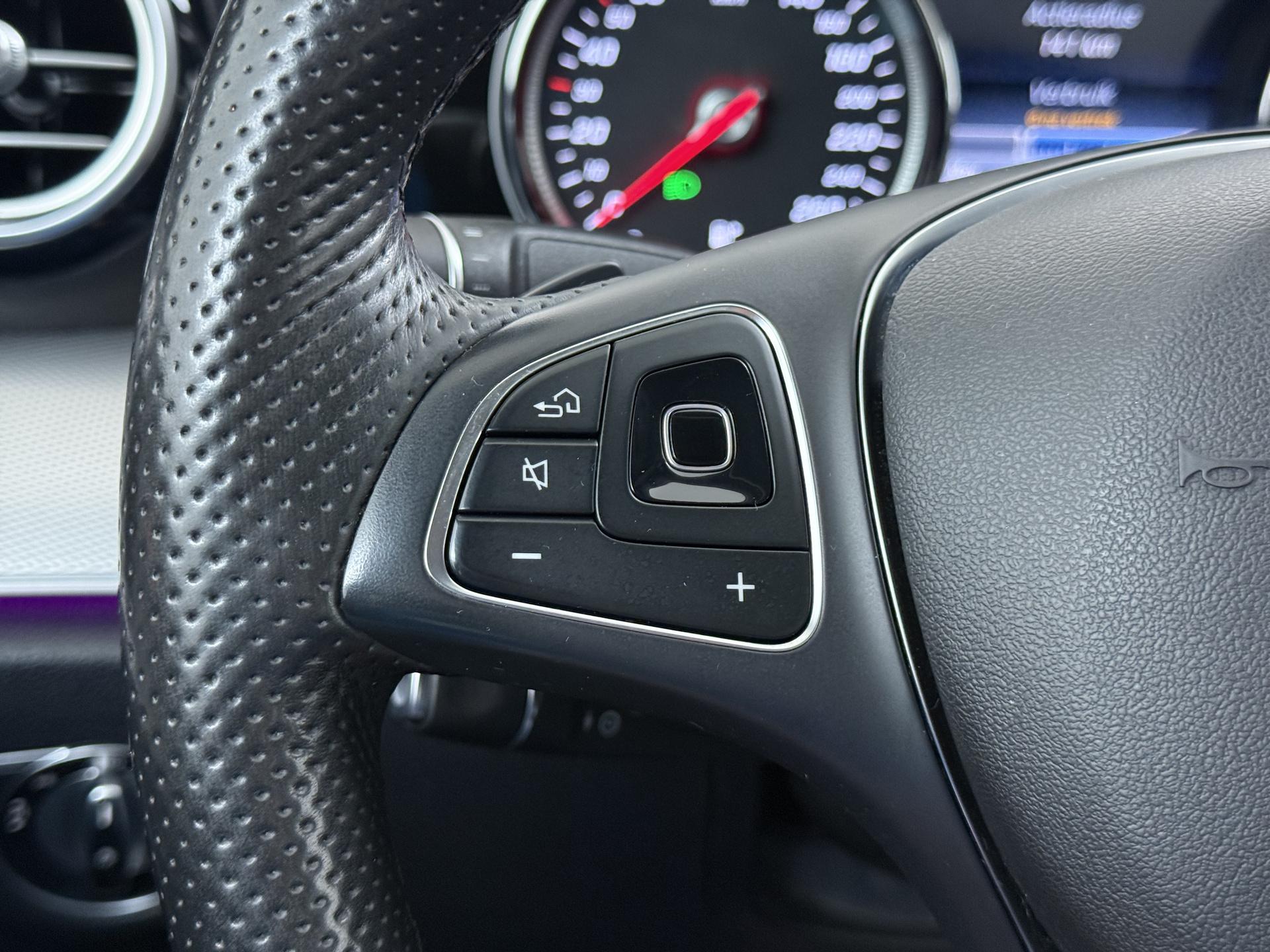 Mercedes-Benz E-Klasse 350 d Ambition 29