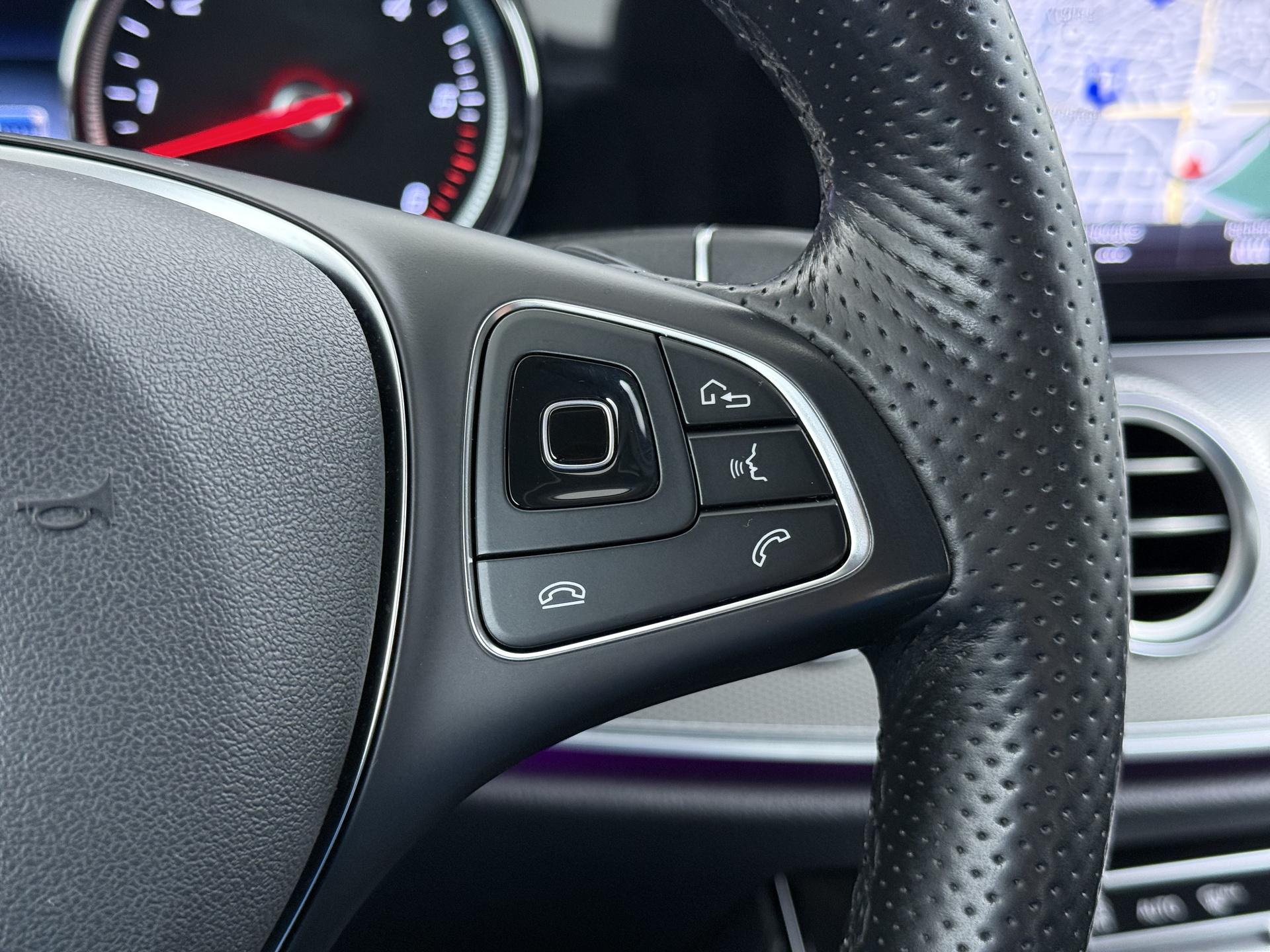 Mercedes-Benz E-Klasse 350 d Ambition 30