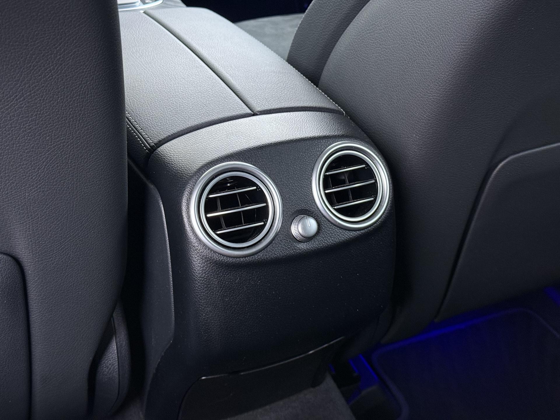 Mercedes-Benz GLC 300e 4MATIC AMG-Line 26