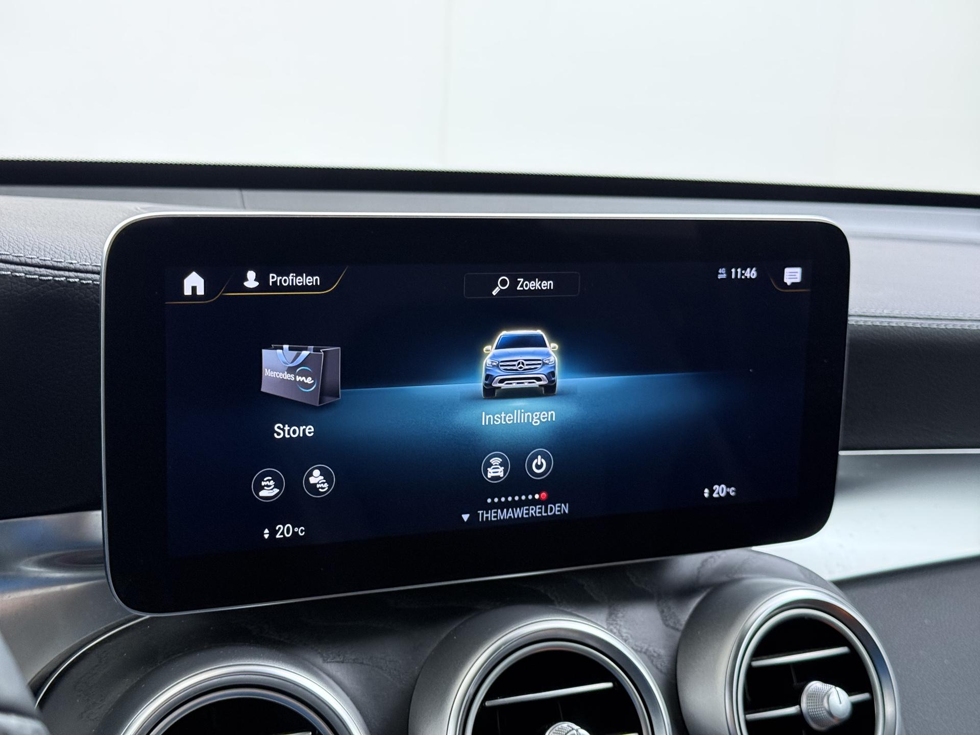 Mercedes-Benz GLC 300e 4MATIC AMG-Line 37