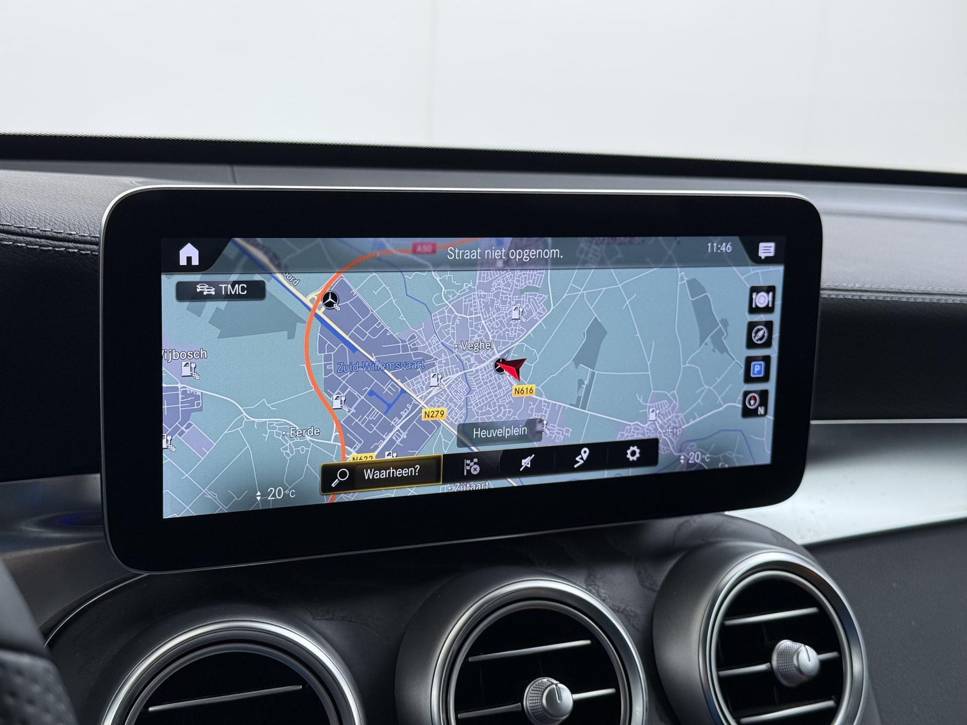 Mercedes-Benz GLC 300e 4MATIC AMG-Line 39