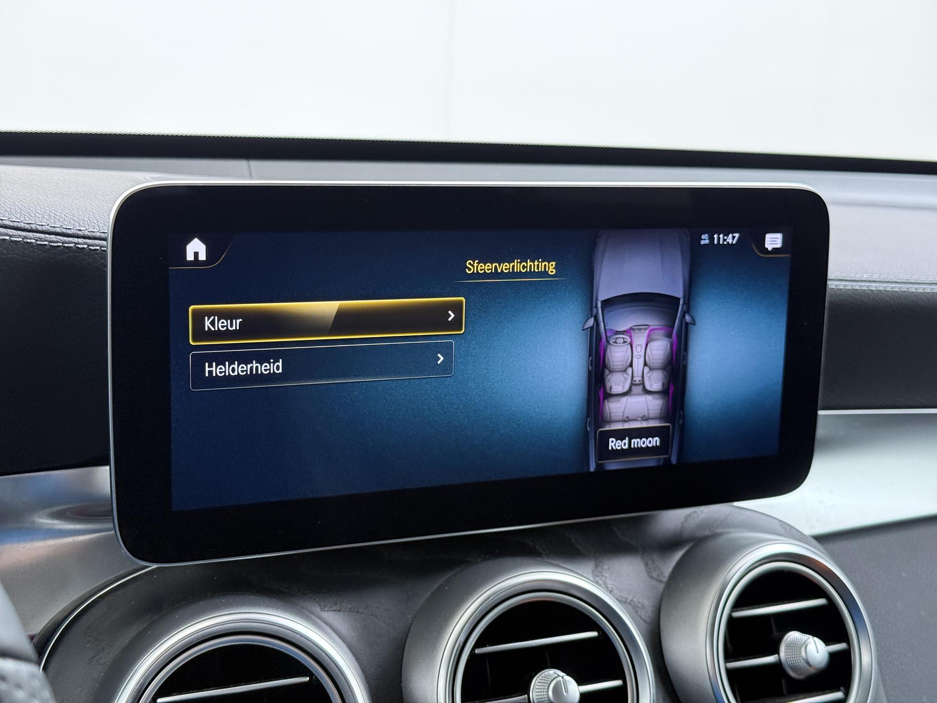 Mercedes-Benz GLC 300e 4MATIC AMG-Line 42