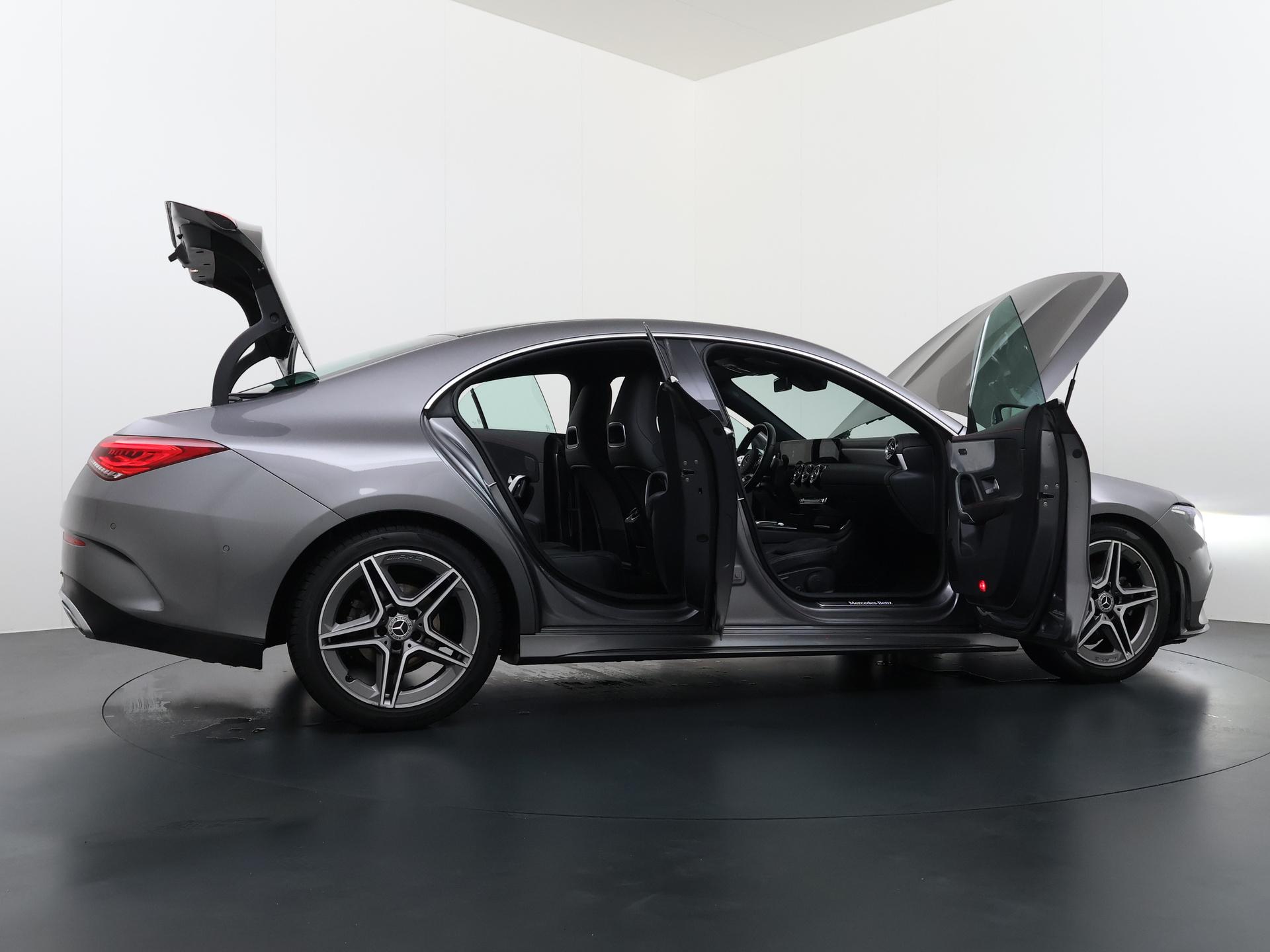 Mercedes-Benz CLA 180 AMG Business Solution 13