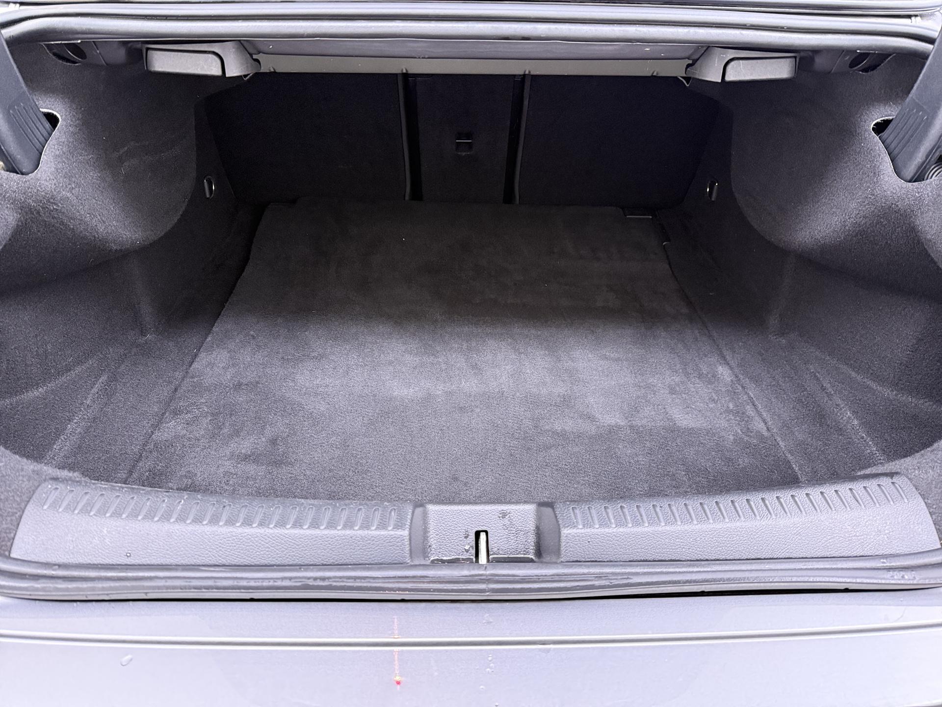 Mercedes-Benz CLA 180 AMG Business Solution 17