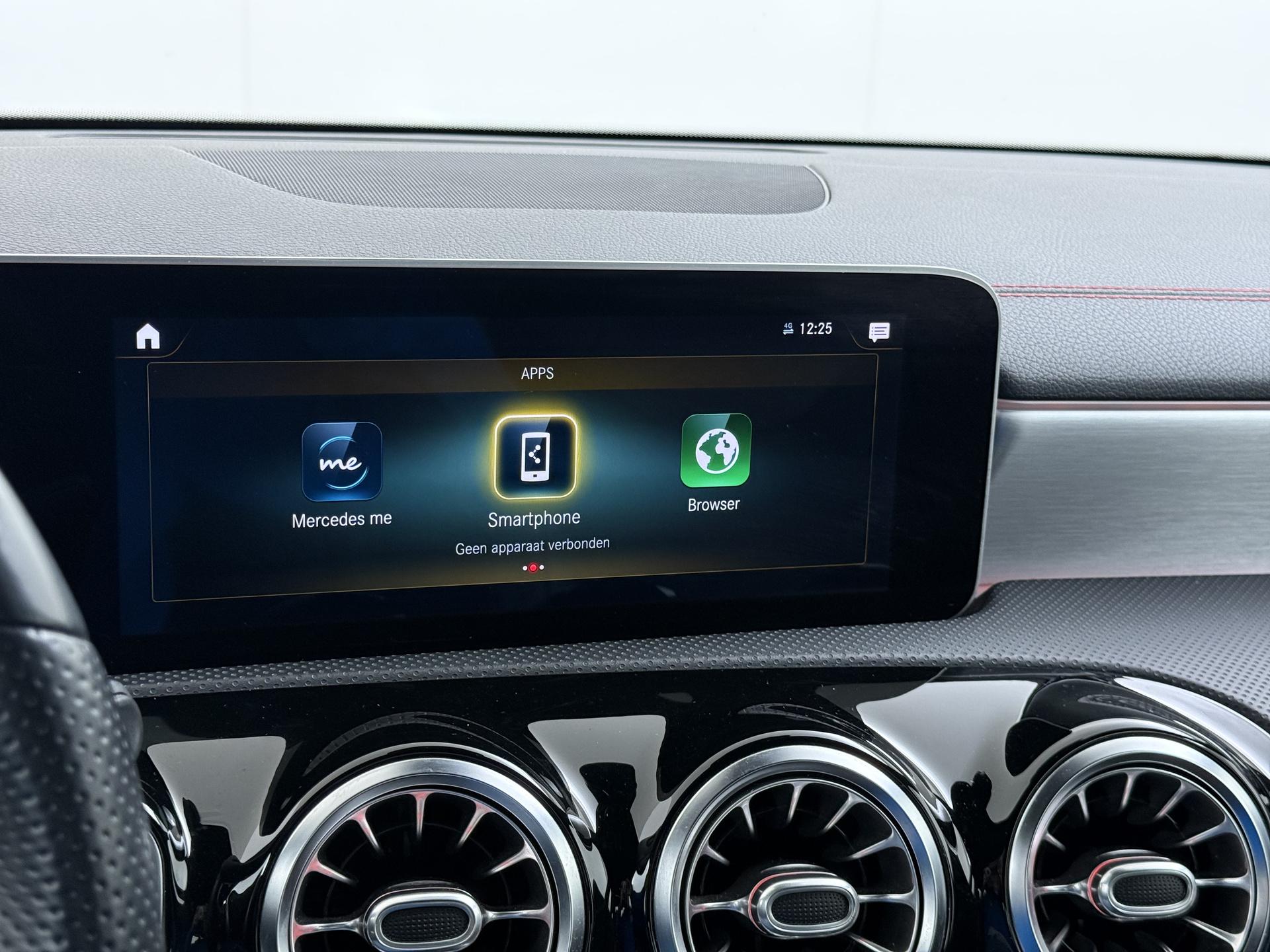 Mercedes-Benz CLA 180 AMG Business Solution 42