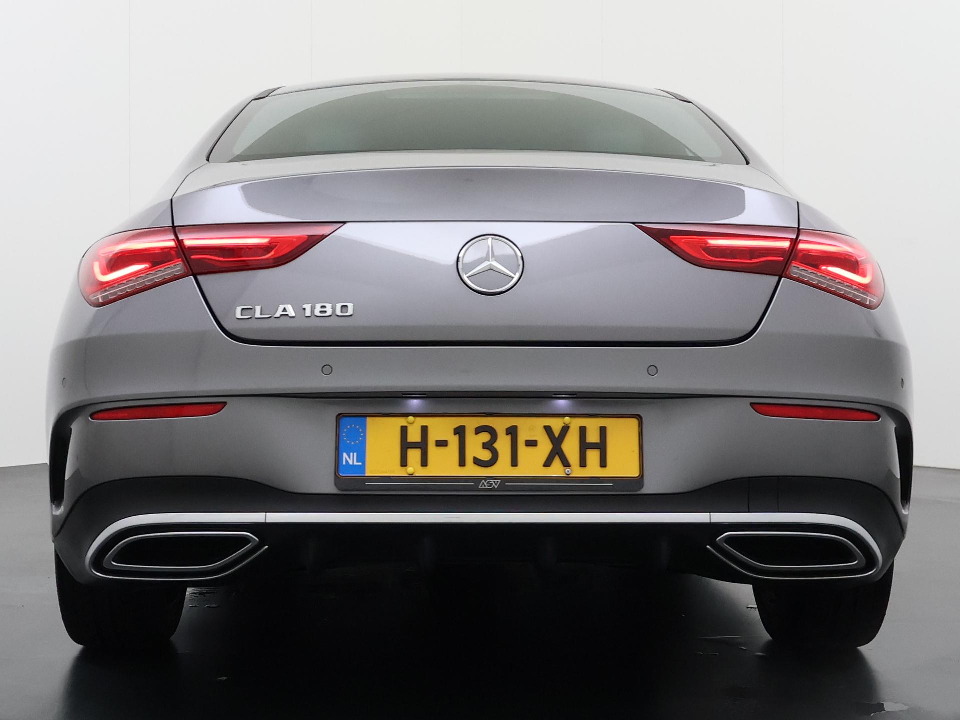 Mercedes-Benz CLA 180 AMG Business Solution 6