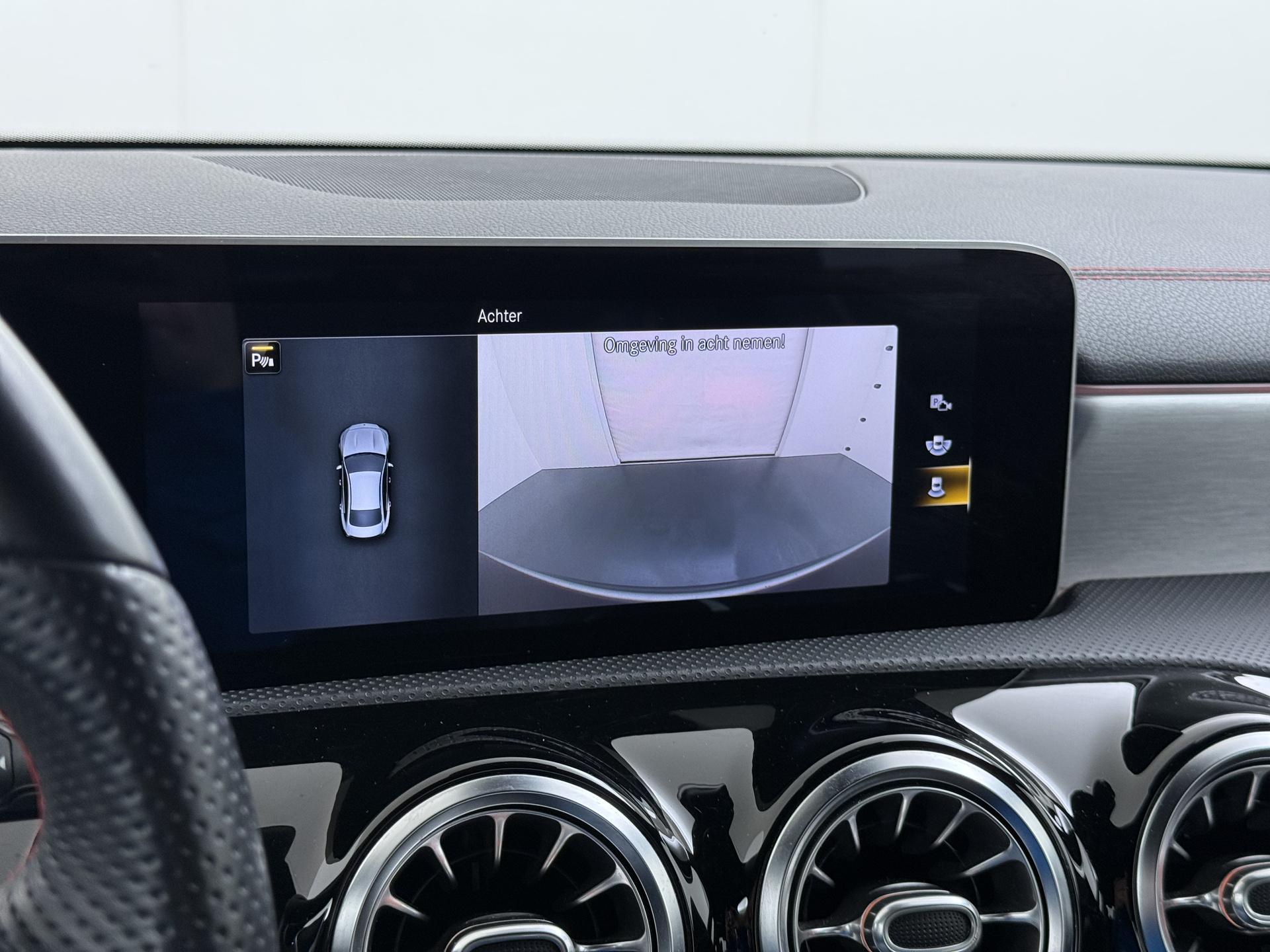 Mercedes-Benz CLA 180 AMG Business Solution 7