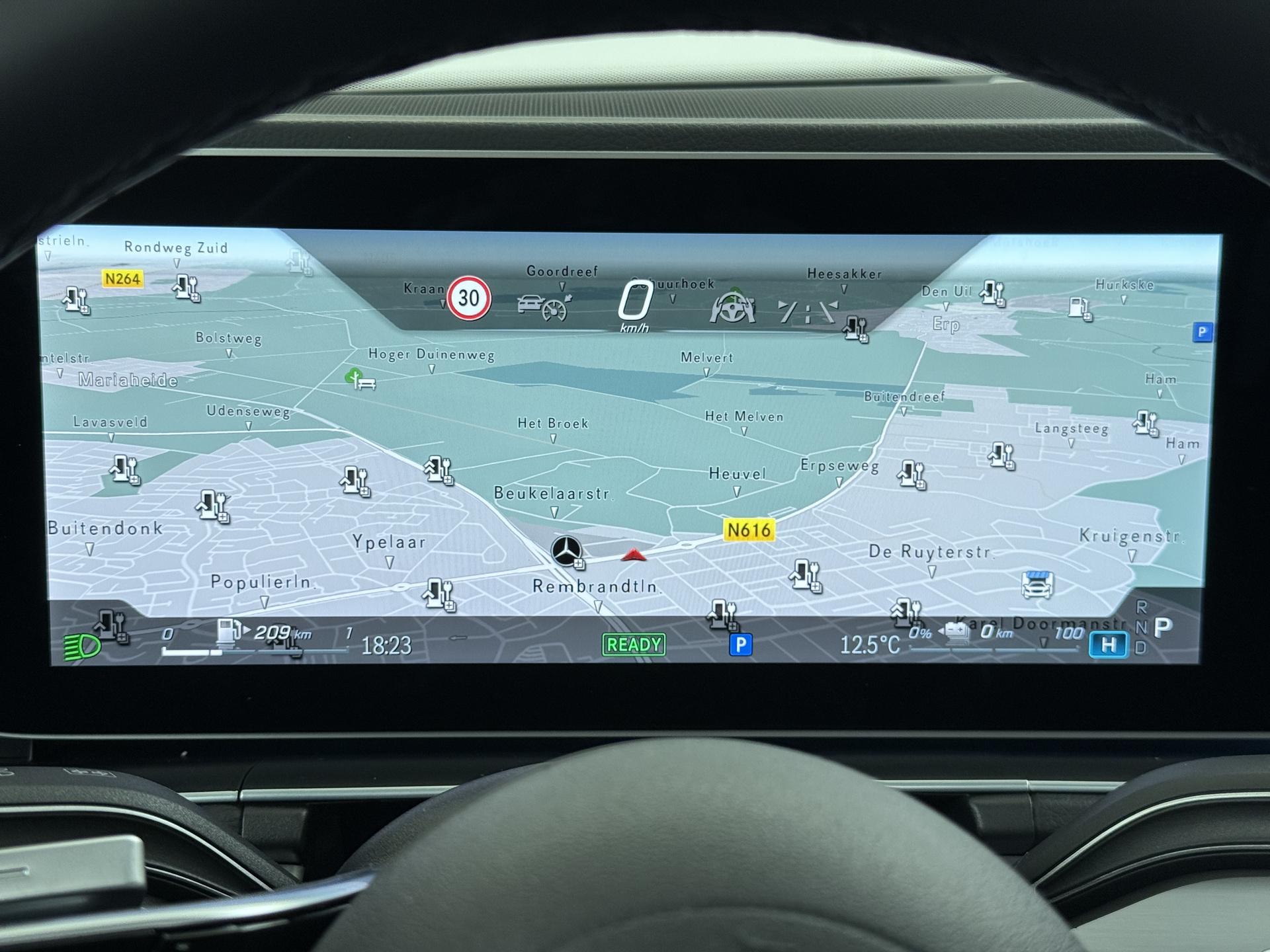 Mercedes-Benz GLE 400 e 4MATIC Sport Edition Premium Plus 38