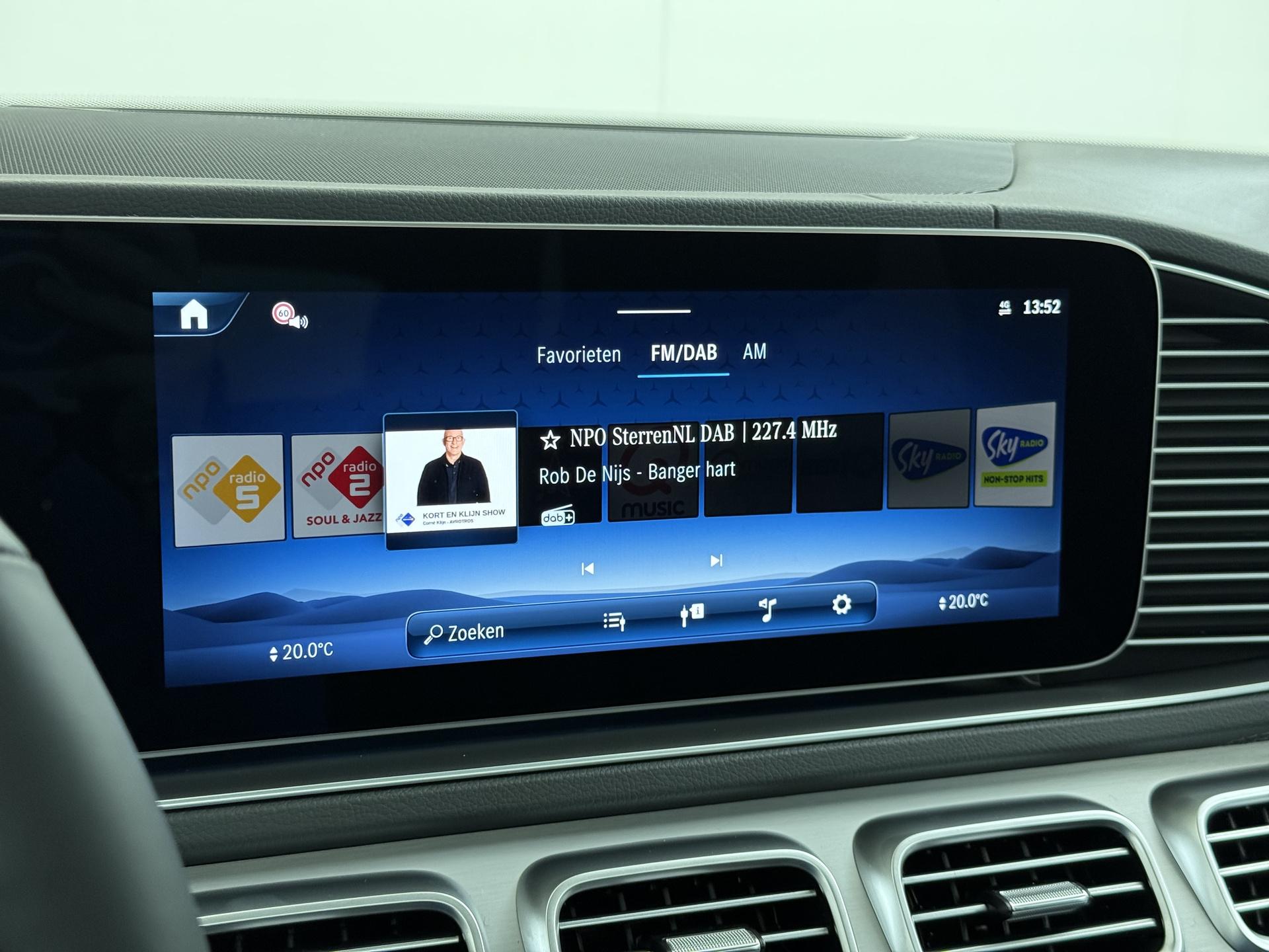 Mercedes-Benz GLE 400 e 4MATIC Sport Edition Premium Plus 46