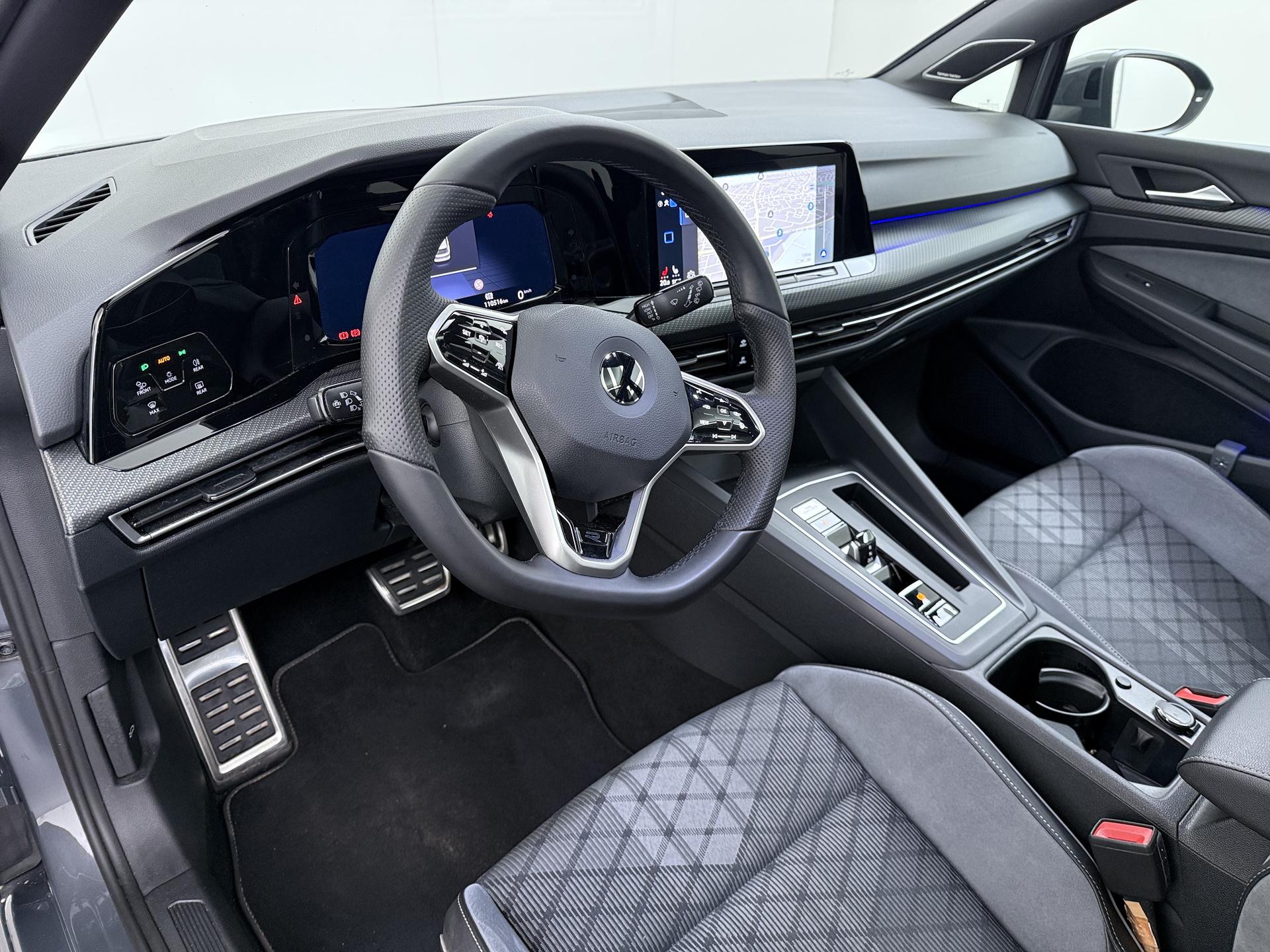 Volkswagen Golf Variant 1.5 eTSI R-Line 13