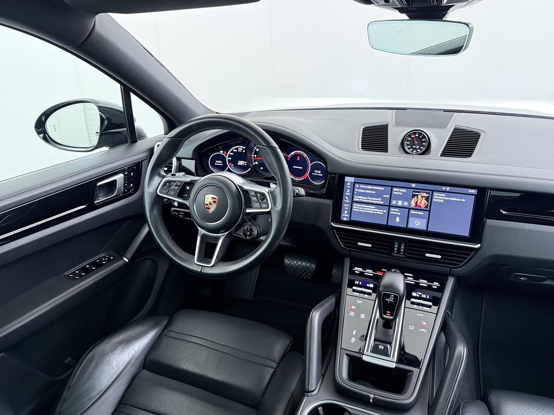 Porsche Cayenne Coupé 3.0 23