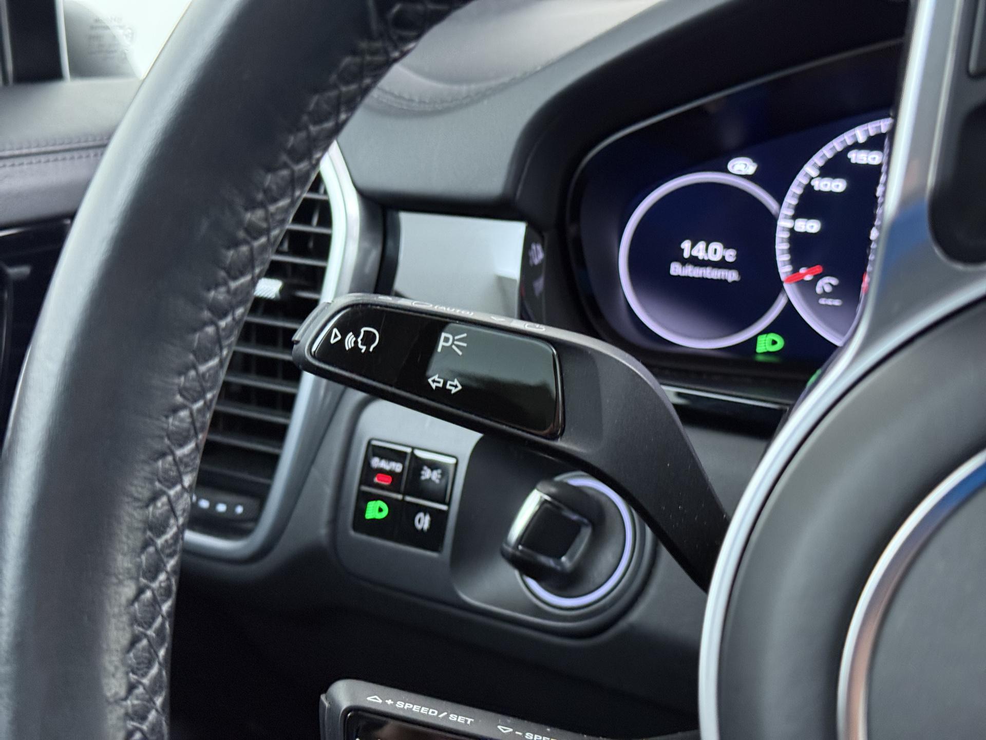 Porsche Cayenne Coupé 3.0 25