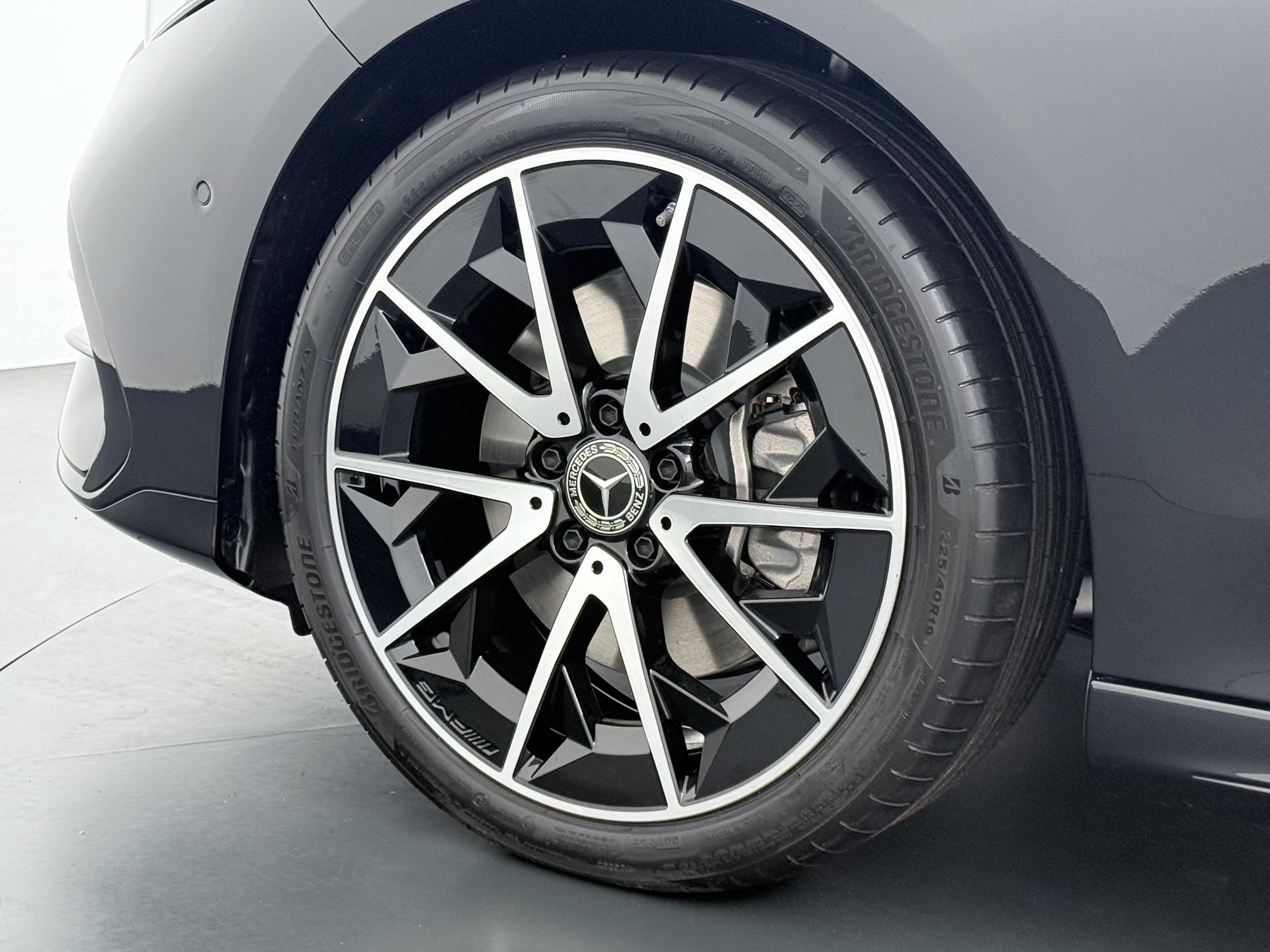 Mercedes-Benz CLA-Klasse 250+ Launch Edition 85 kWh 13