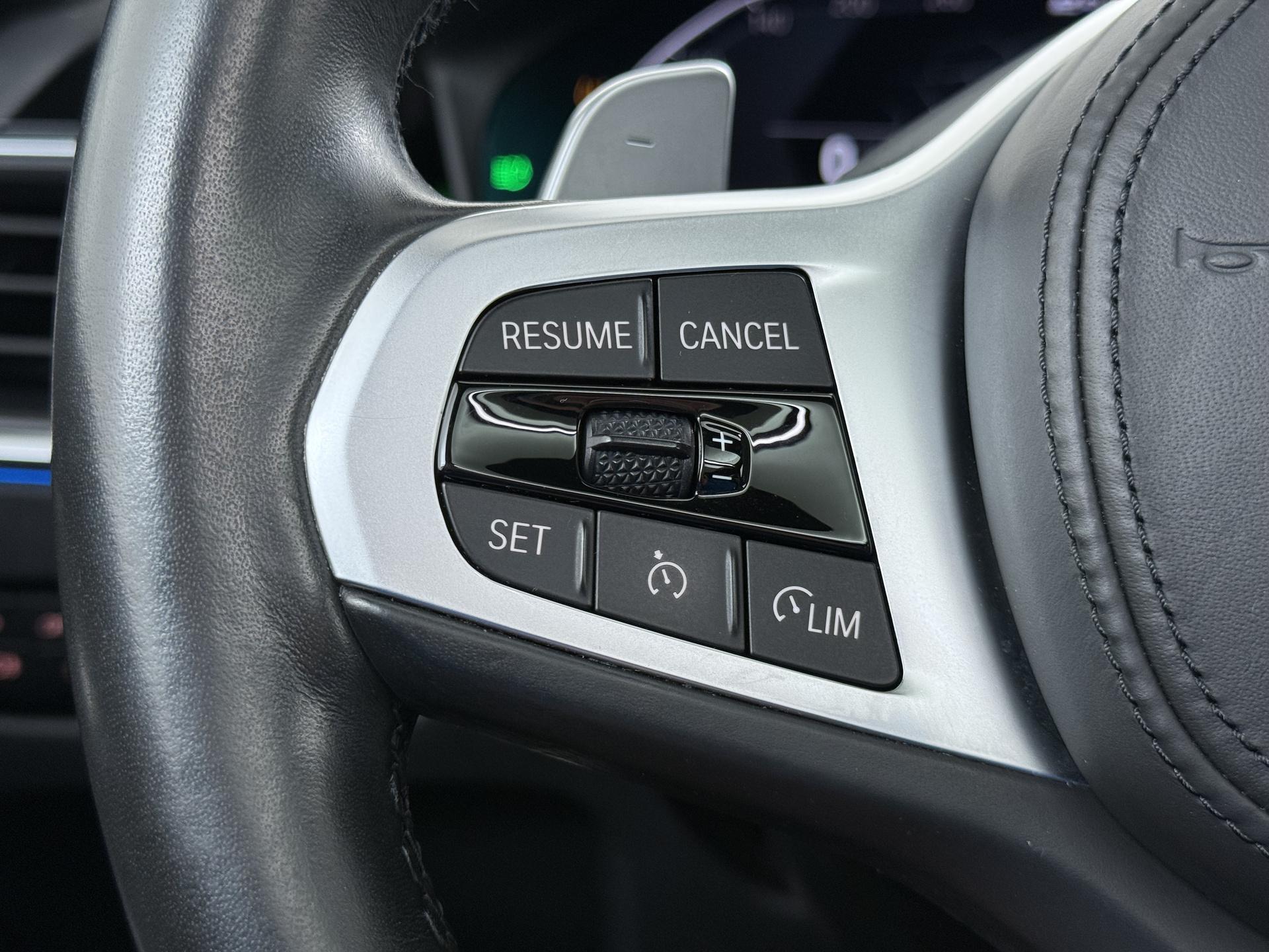 BMW 3 Serie Touring 330e 26