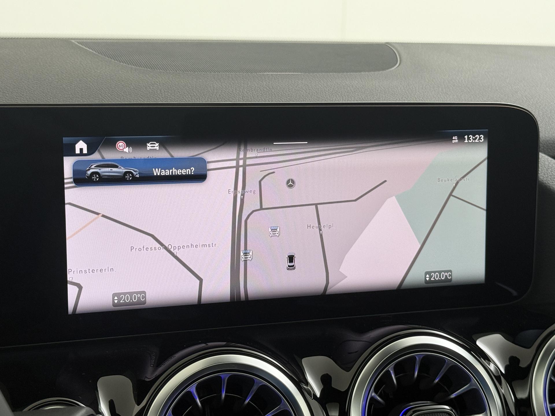 Mercedes-Benz GLA 180 Business Solution AMG 43