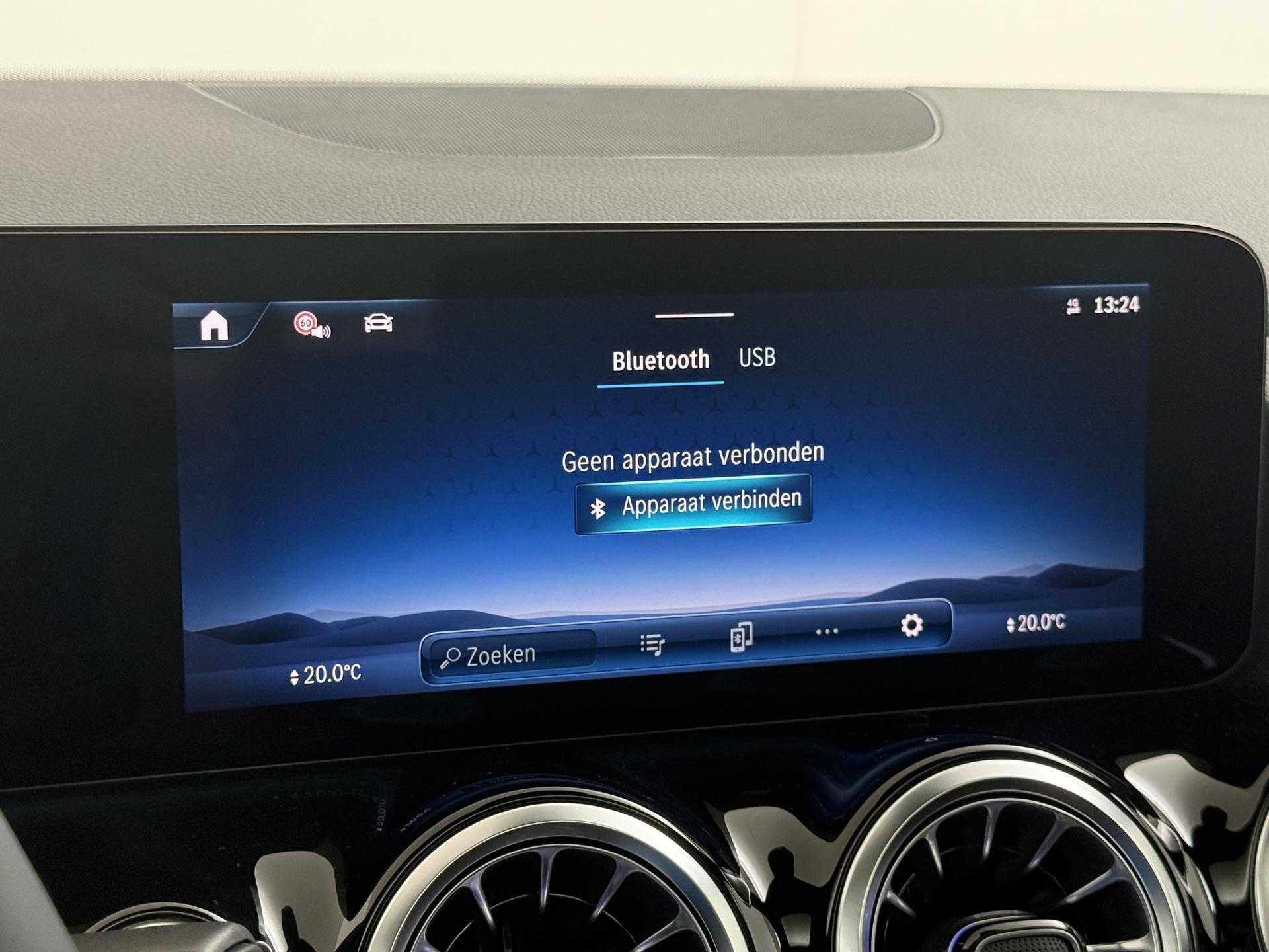 Mercedes-Benz GLA 180 Business Solution AMG 46