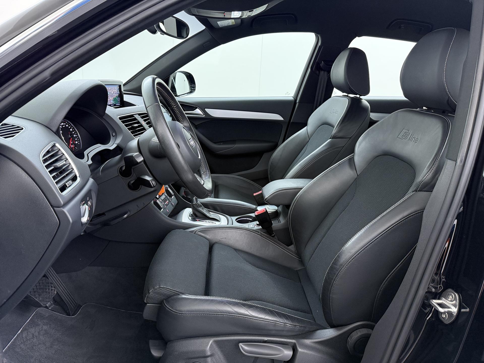 Audi Q3 1.4 TFSI CoD S Edition 12