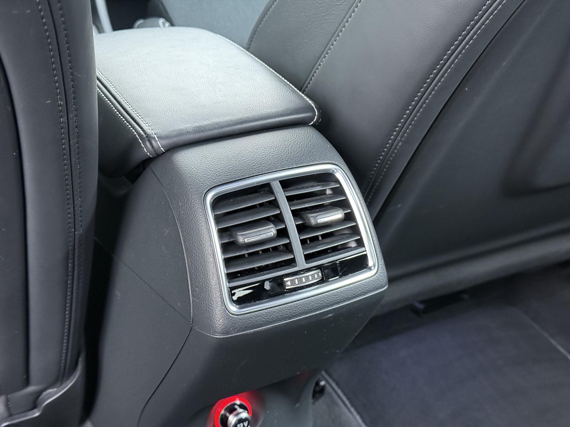 Audi Q3 1.4 TFSI CoD S Edition 15