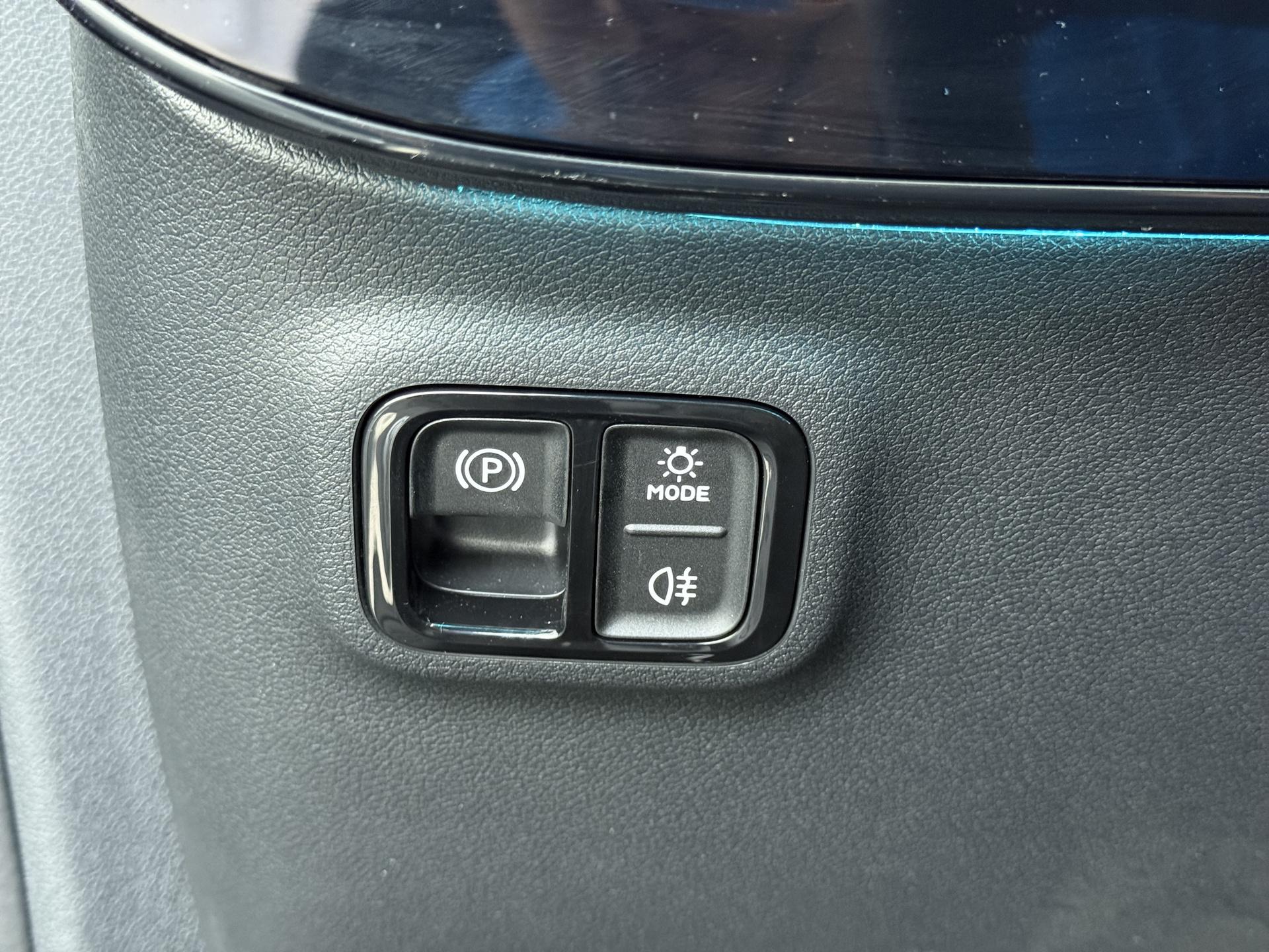 Mercedes-Benz CLA-Klasse 250+ Launch Edition 85 kWh 27