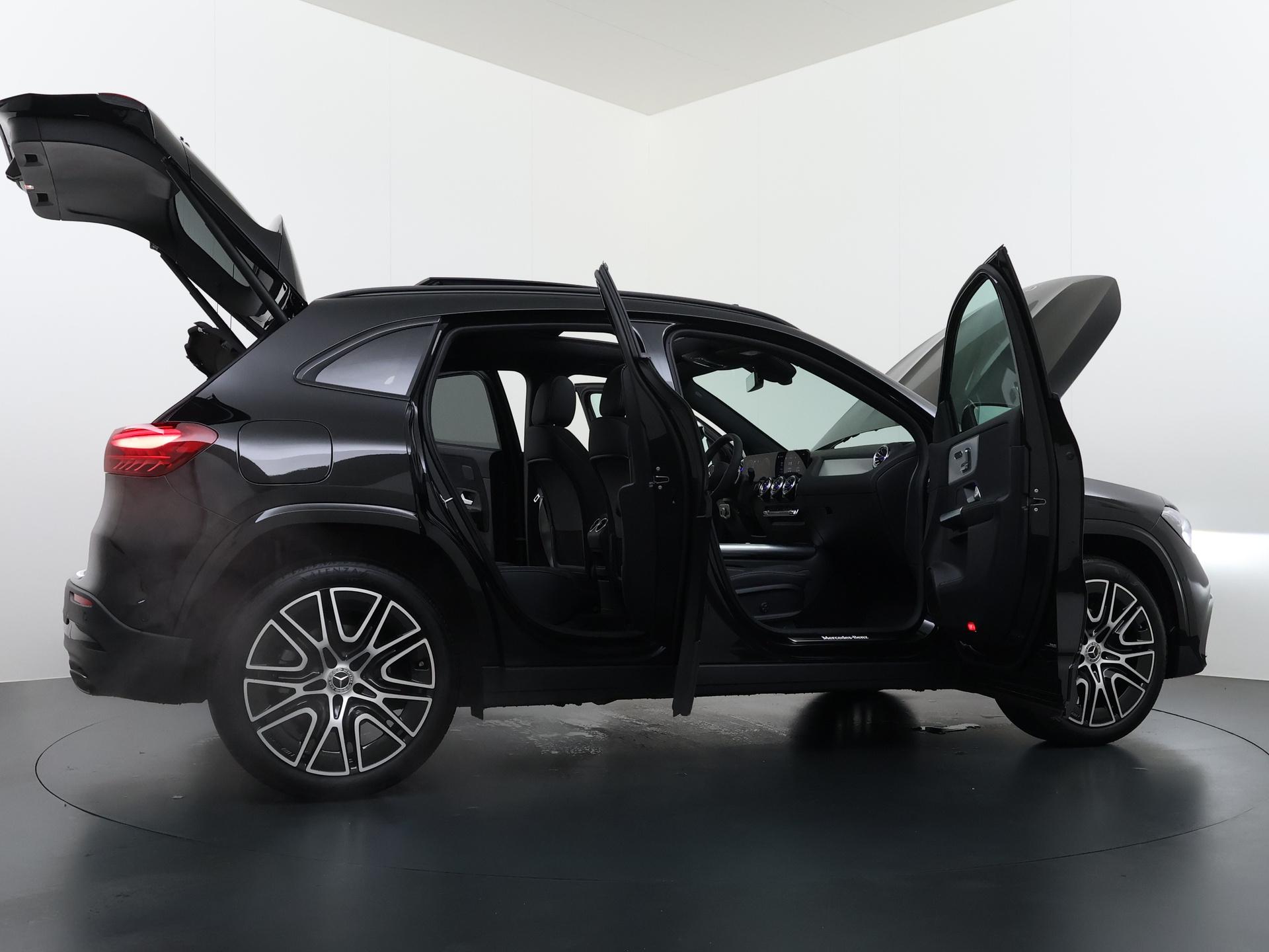 Mercedes-Benz GLA-klasse 250 e Business Solution AMG 16