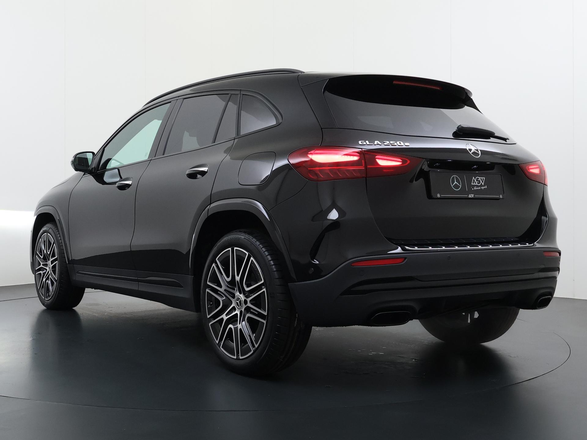 Mercedes-Benz GLA-klasse 250 e Business Solution AMG 4