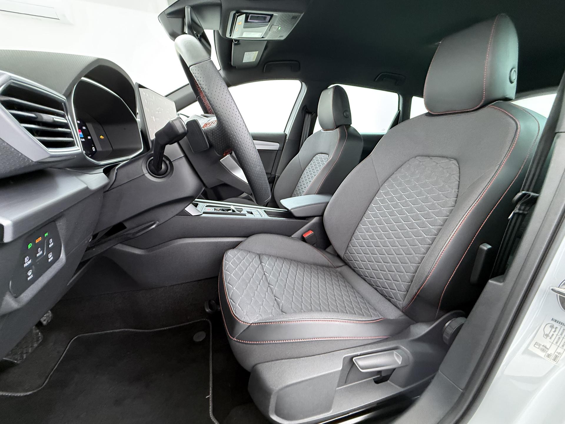 SEAT Leon Sportstourer 1.5 TSI e-Hybrid FR PHEV First Edition 7