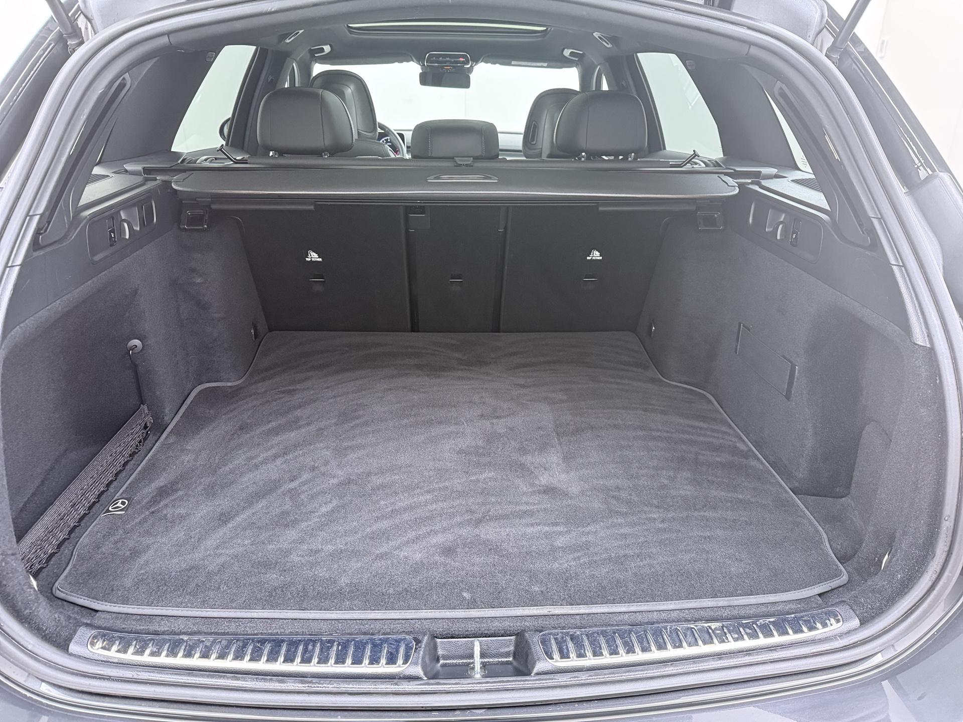 Mercedes-Benz C-Klasse Estate 180 AMG Line Star Edition 17