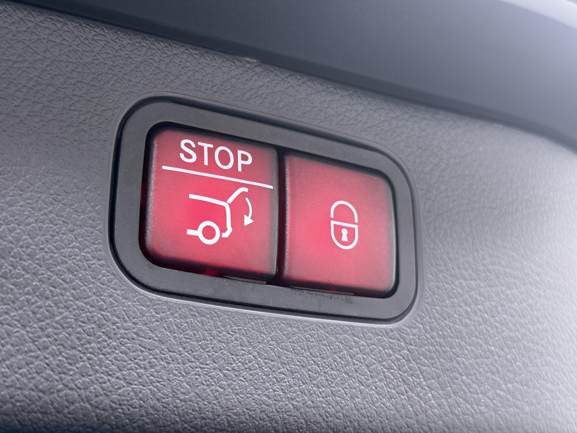 Mercedes-Benz C-Klasse Estate 180 AMG Line Star Edition 19