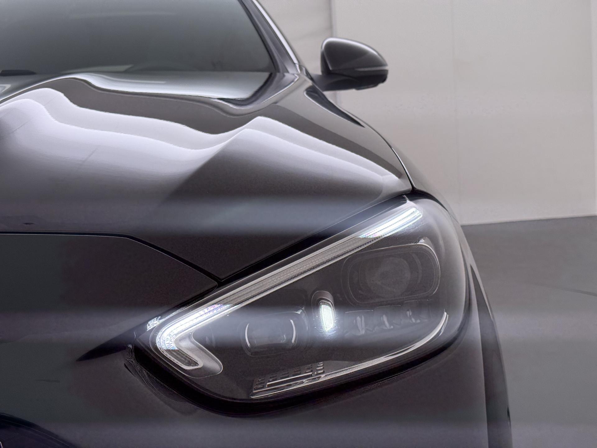 Mercedes-Benz C-Klasse Estate 180 AMG Line Star Edition 21