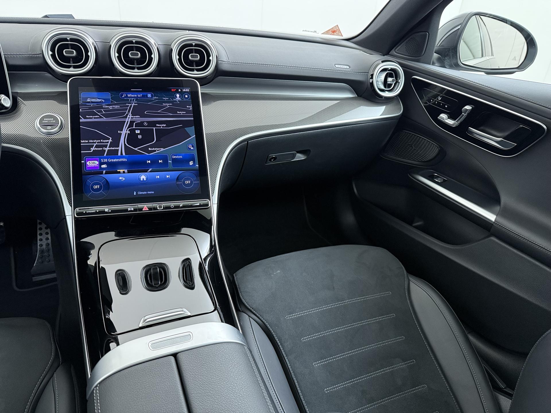 Mercedes-Benz C-Klasse Estate 180 AMG Line Star Edition 30