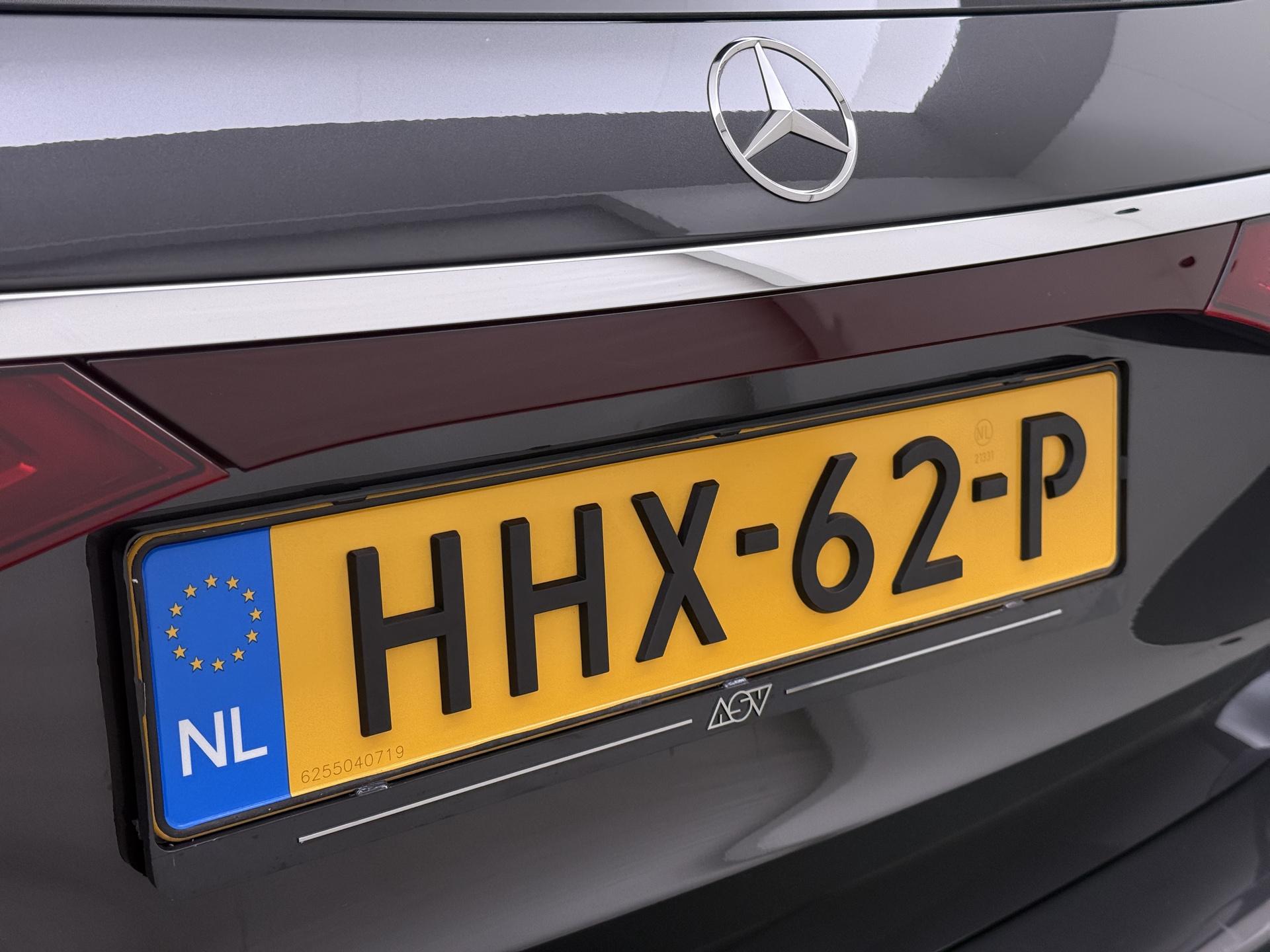 Mercedes-Benz E-Klasse Estate 300 e Sport Edition 18