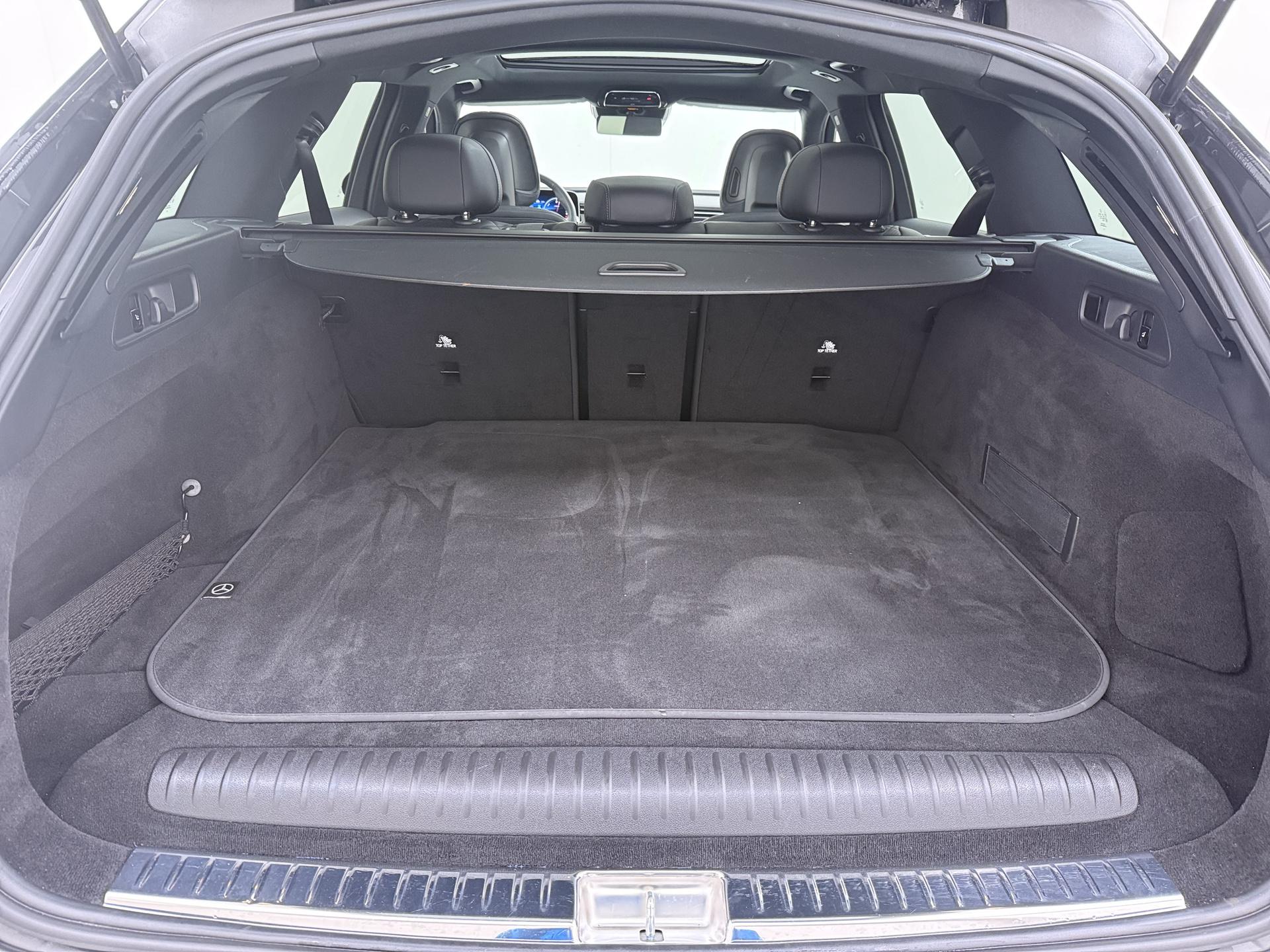 Mercedes-Benz E-Klasse Estate 300 e Sport Edition 19