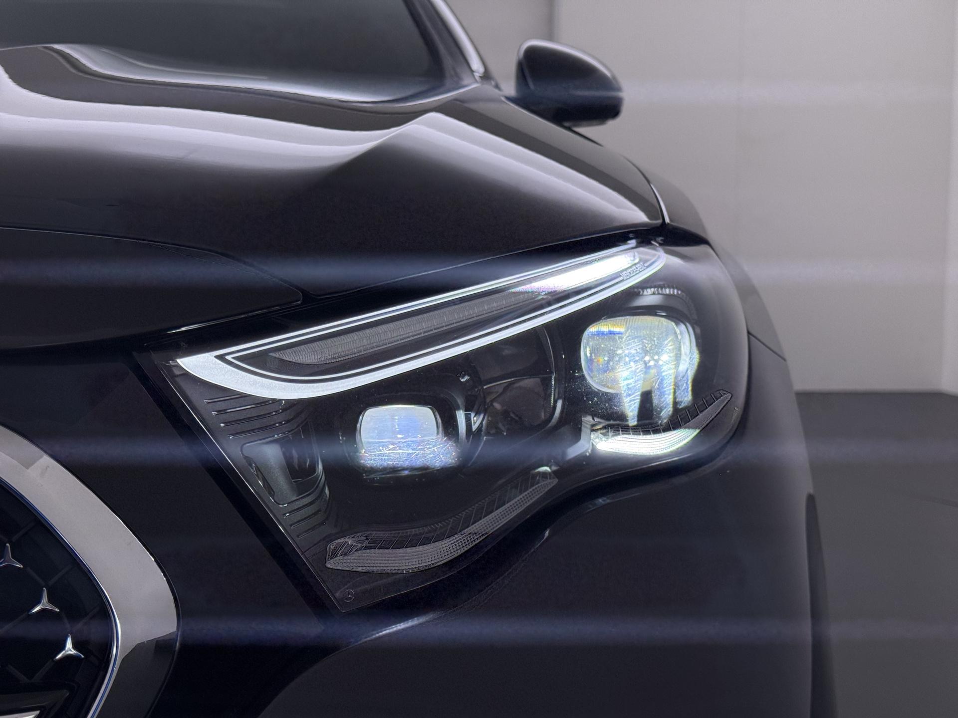 Mercedes-Benz E-Klasse Estate 300 e Sport Edition 22