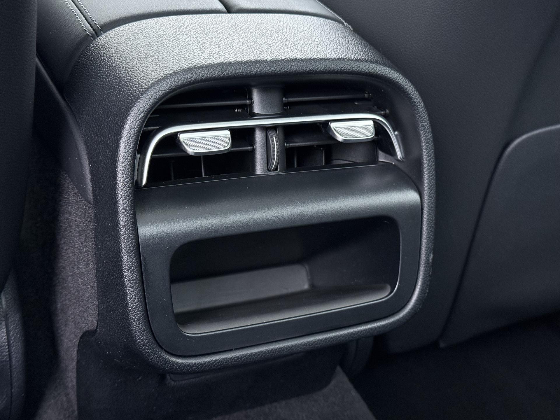 Mercedes-Benz E-Klasse Estate 300 e Sport Edition 29