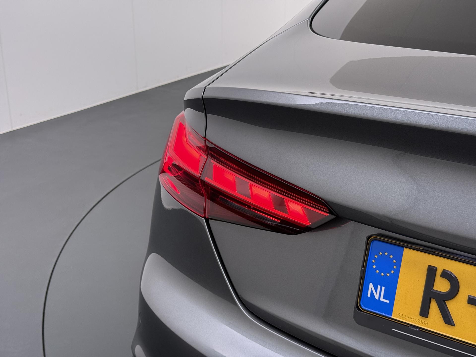 Audi A5 Sportback 40 TFSI S edition 4