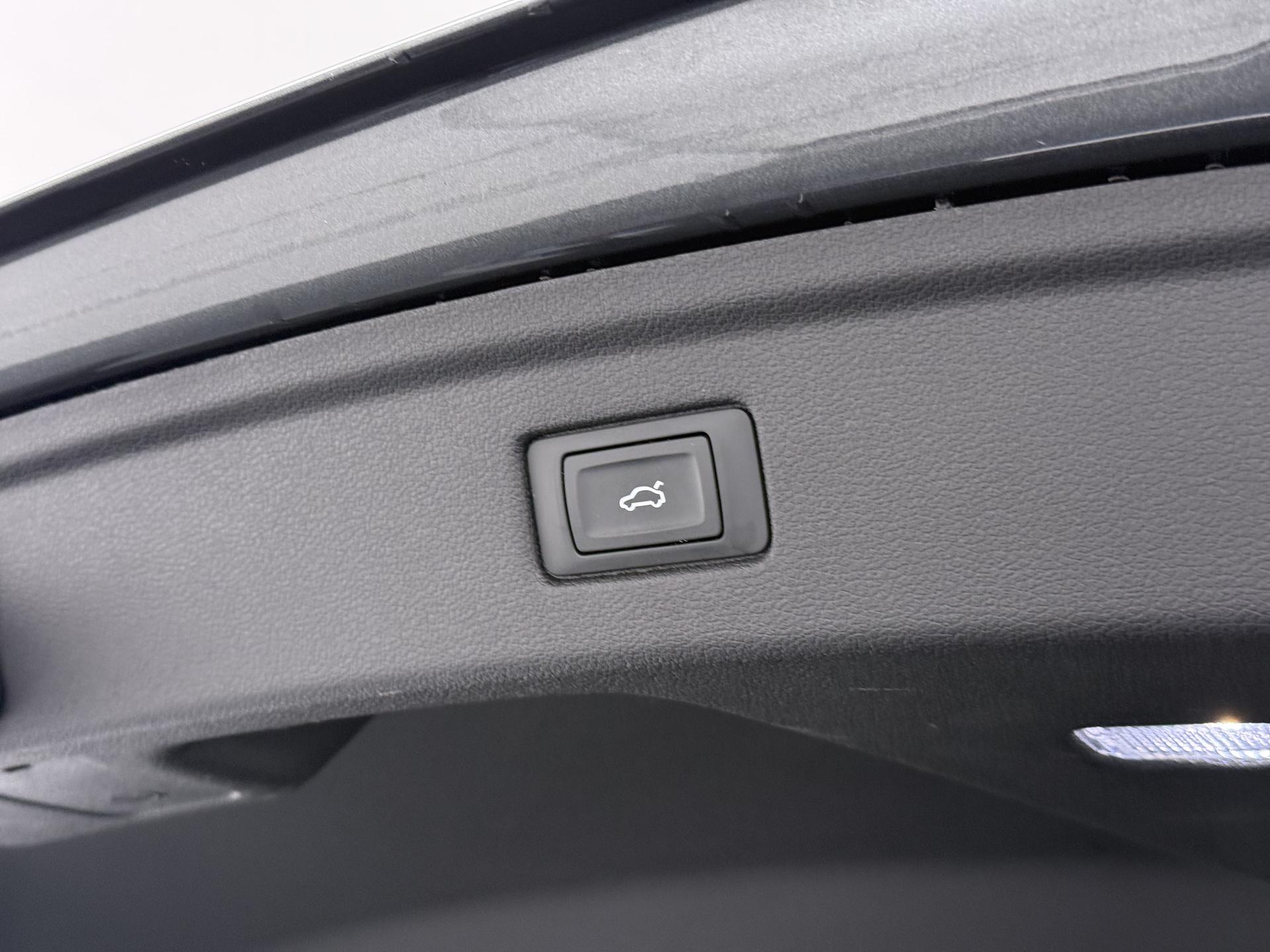 Audi A5 Sportback 40 TFSI S edition 8