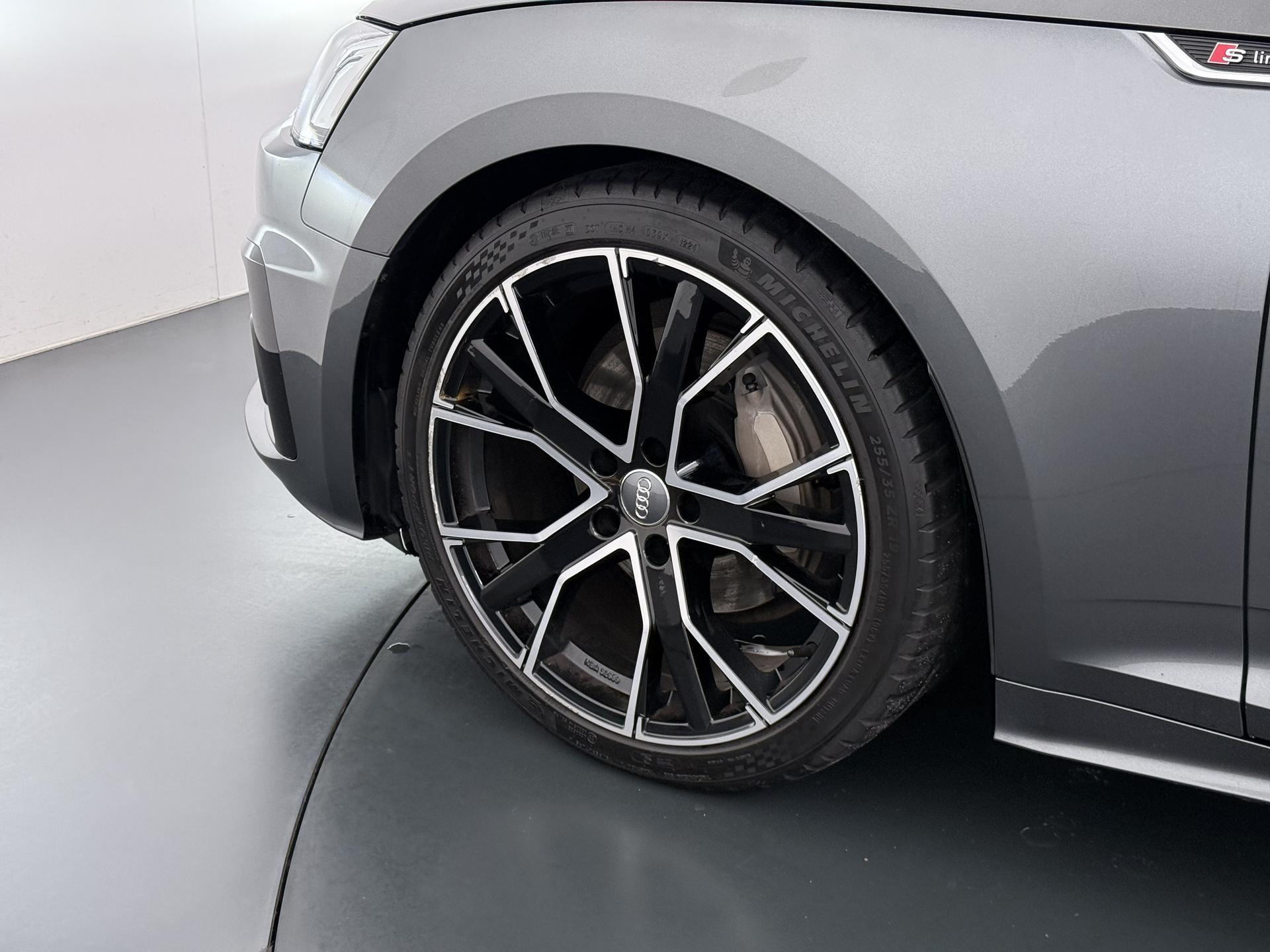 Audi A5 Sportback 40 TFSI S edition 9