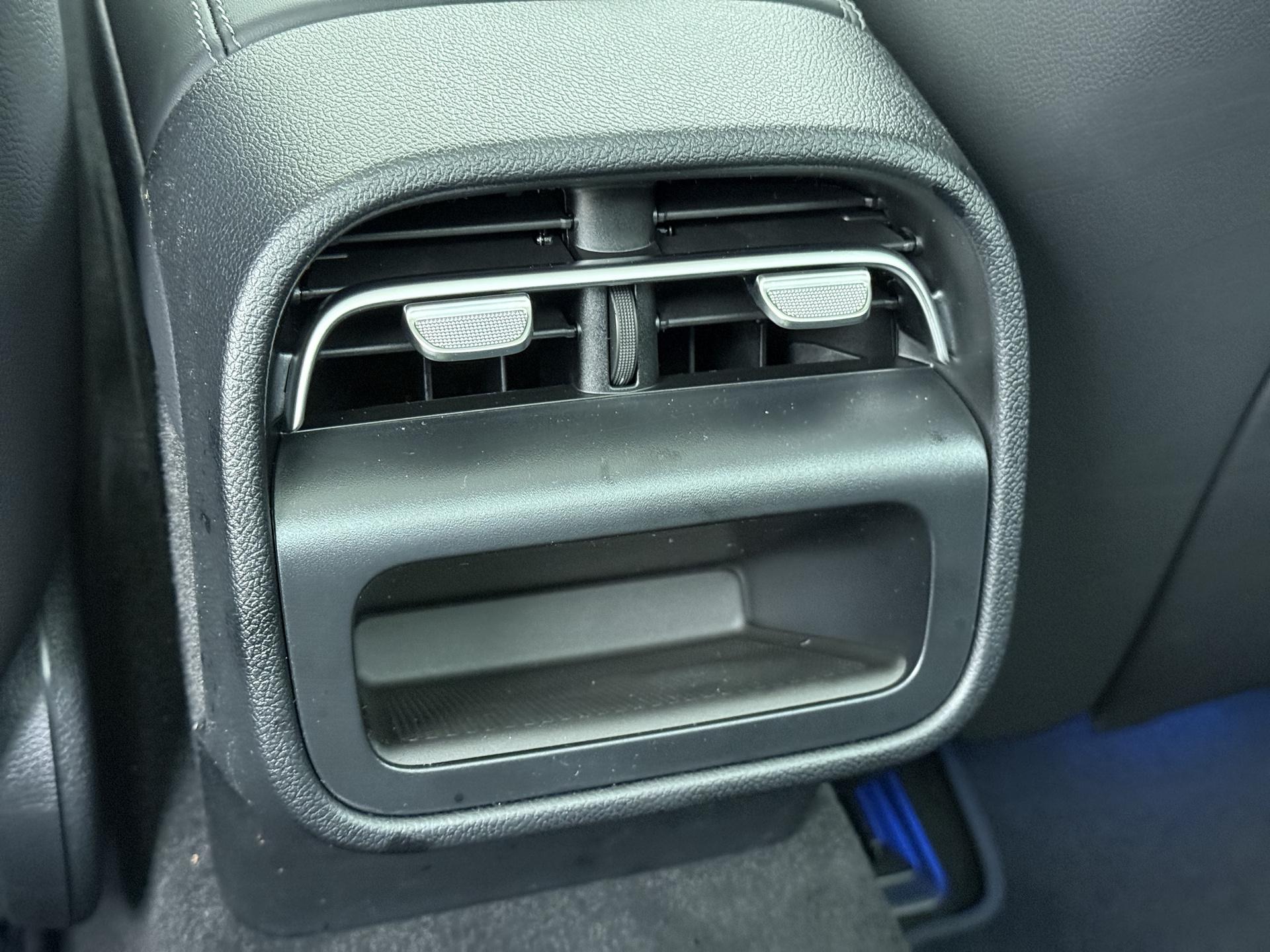 Mercedes-Benz E-Klasse Estate 300 e Sport Edition 27