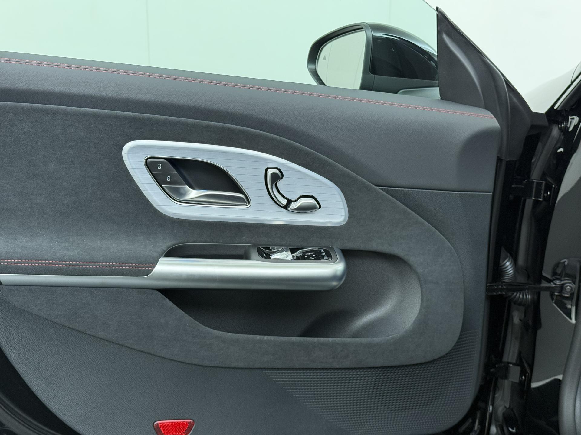 Mercedes-Benz CLA-Klasse 250+ Launch Edition 85 kWh 17