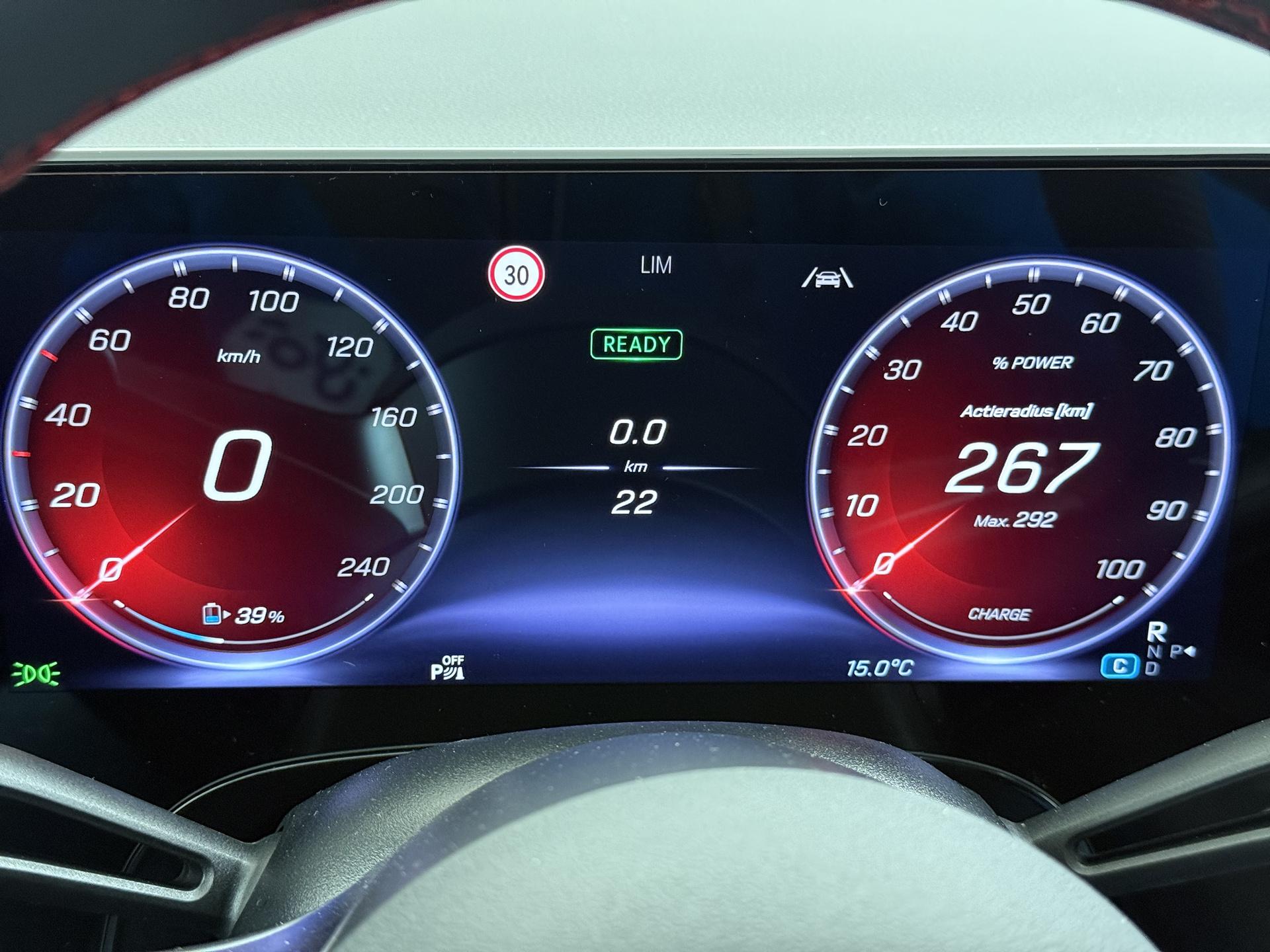 Mercedes-Benz CLA-Klasse 250+ Launch Edition 85 kWh 33