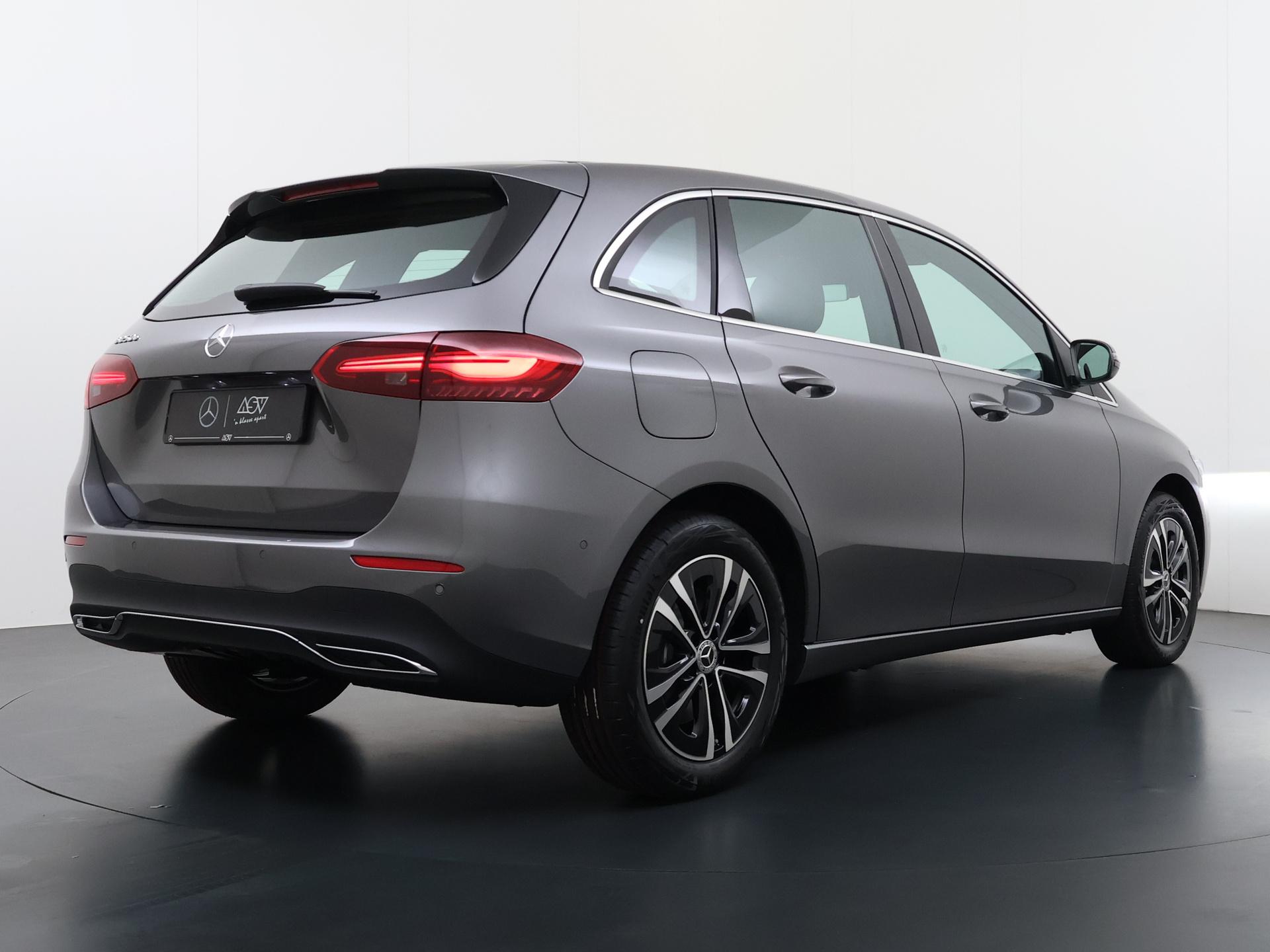 Mercedes-Benz B-Klasse 250 e Business Solution Luxury Line 4