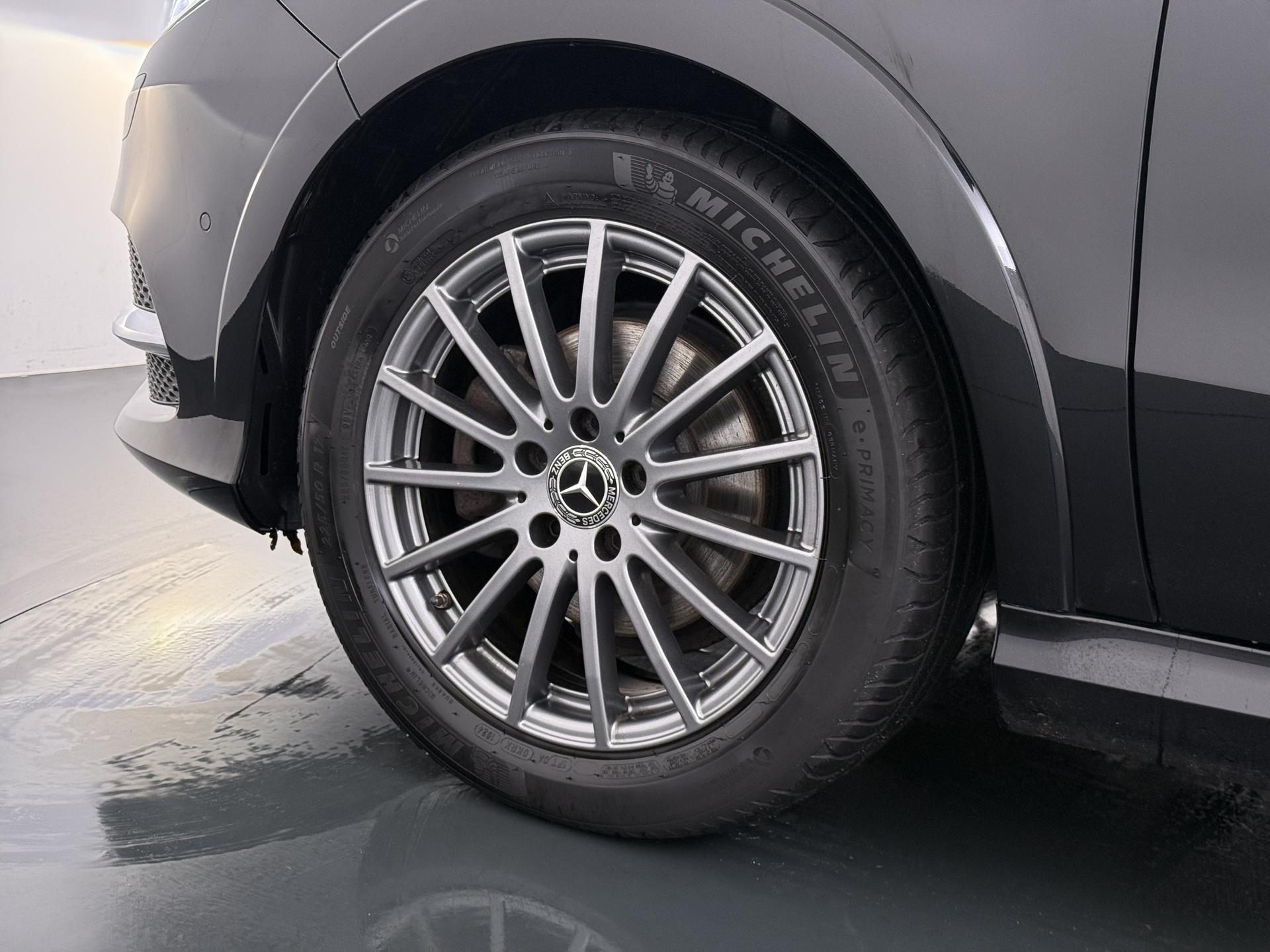 Mercedes-Benz B-Klasse 250 e Prestige 28 kWh 18