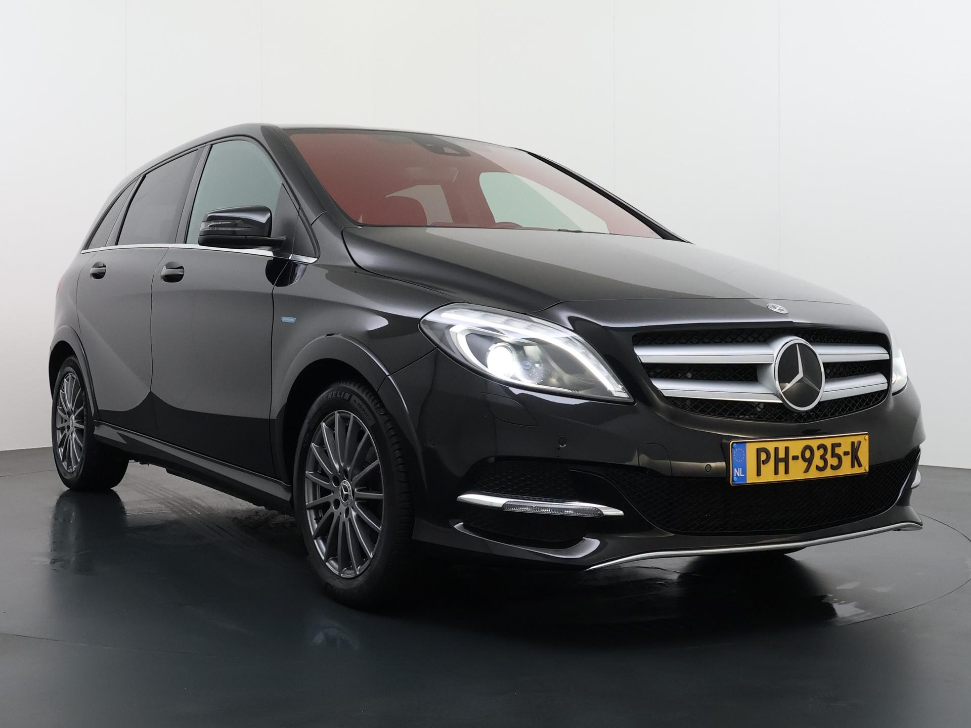 Mercedes-Benz B-Klasse 250 e Prestige 28 kWh 3