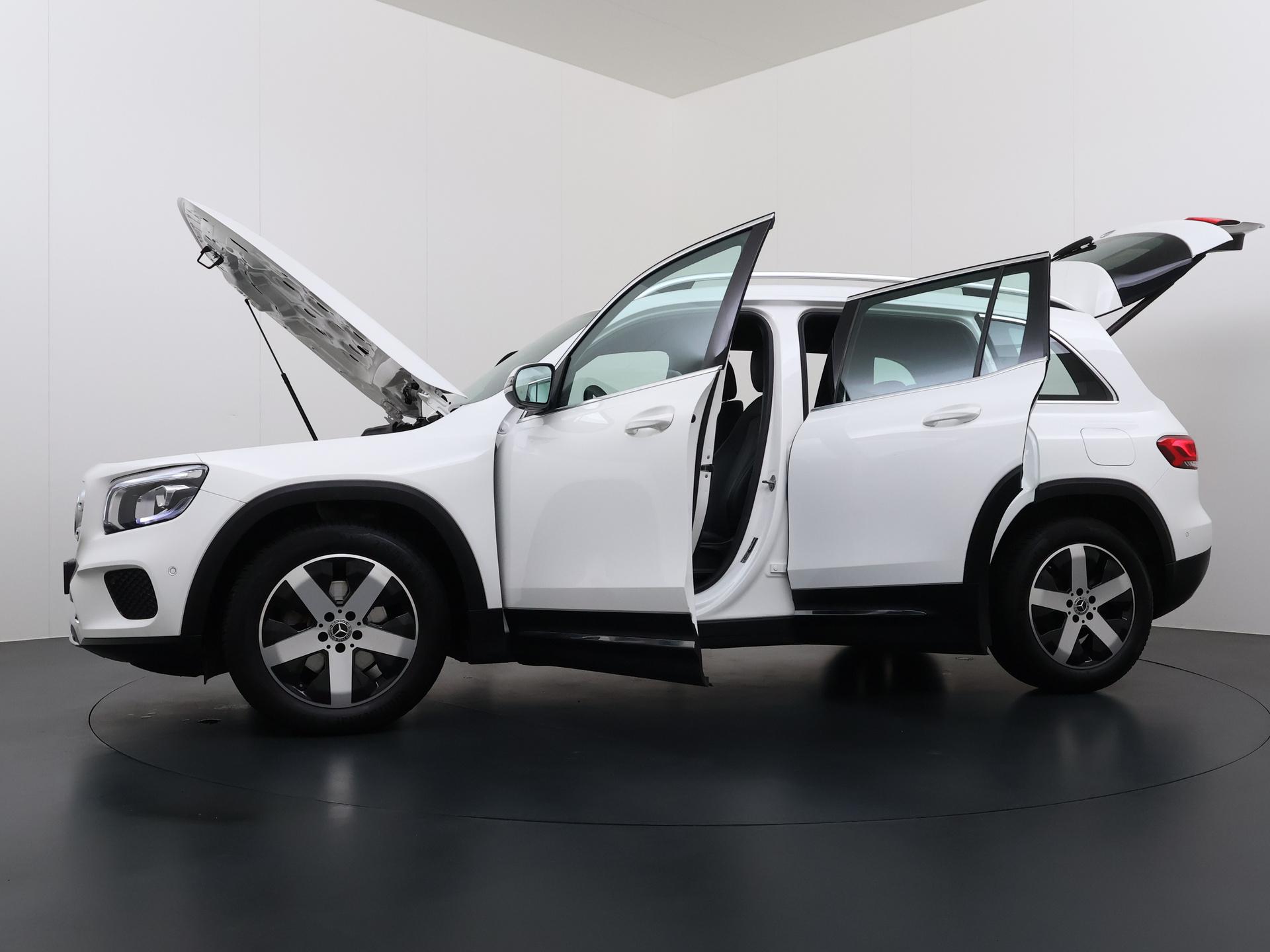 Mercedes-Benz GLB 200 Luxury Business Solution 14