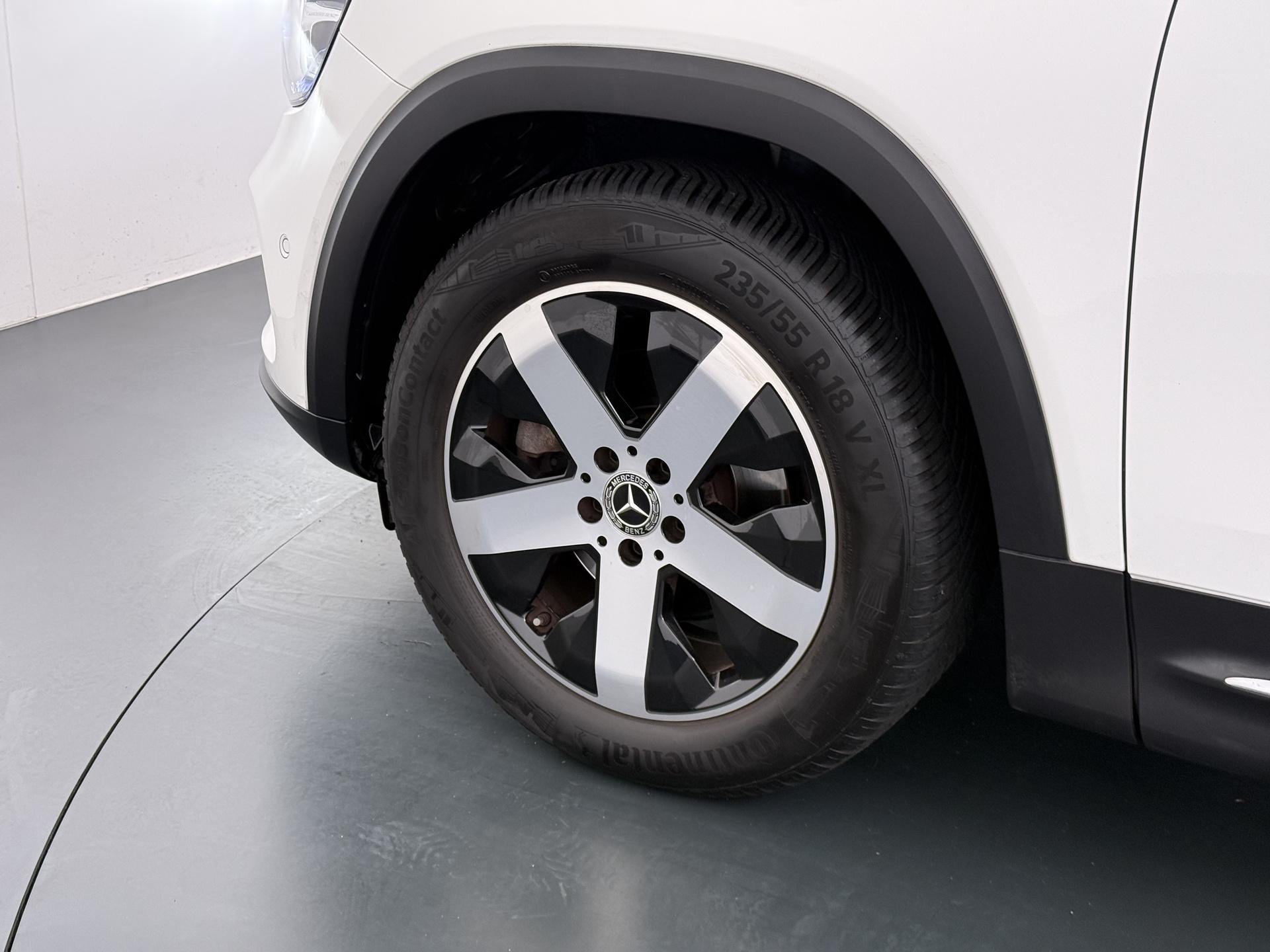 Mercedes-Benz GLB 200 Luxury Business Solution 19